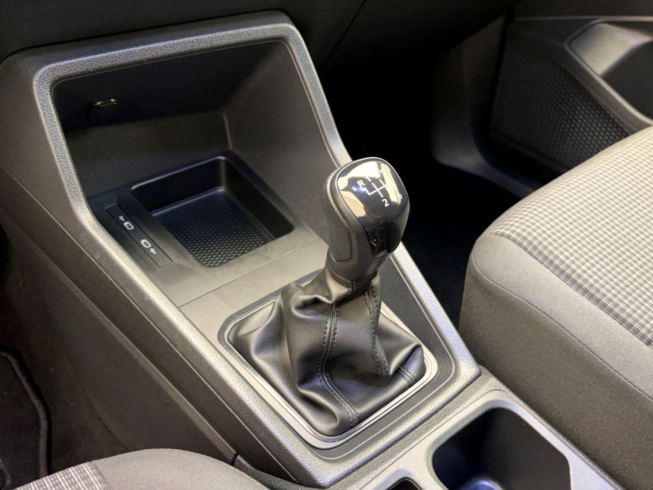 Volkswagen Caddy Cargo 2,0 TDI Hecktüren/Klima/Kamera