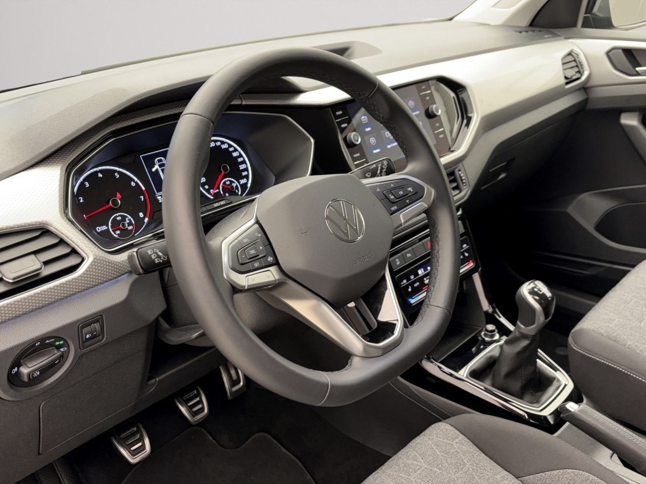 Volkswagen T-Cross 1.0 TSI MoveNavhi Sitzhzg FrontAssist