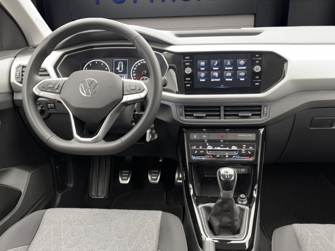 Volkswagen T-Cross 1.0 TSI MoveNavhi Sitzhzg FrontAssist