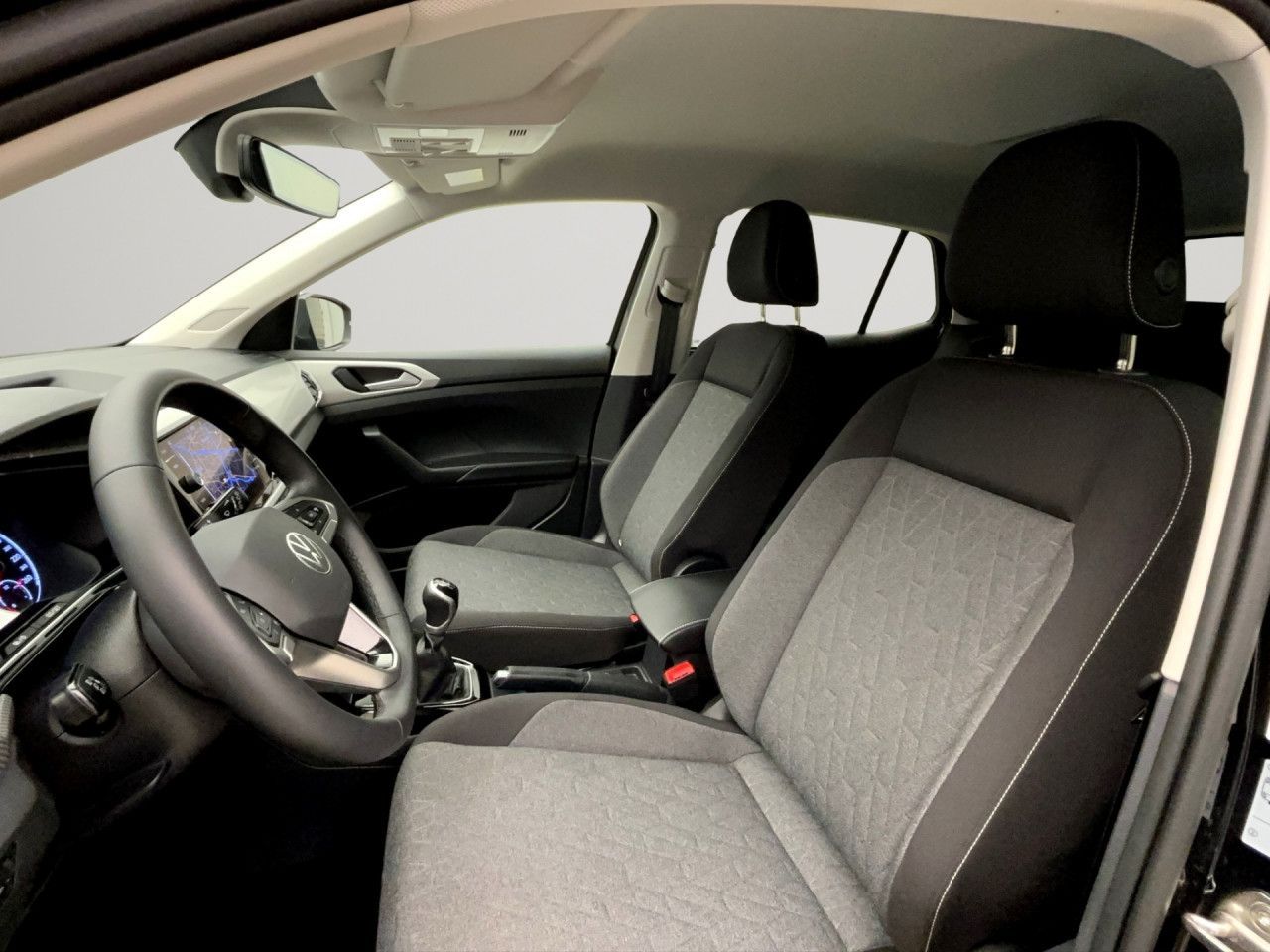 Volkswagen T-Cross 1.0 TSI Move Navi Sitzhzg FrontAssist PDC