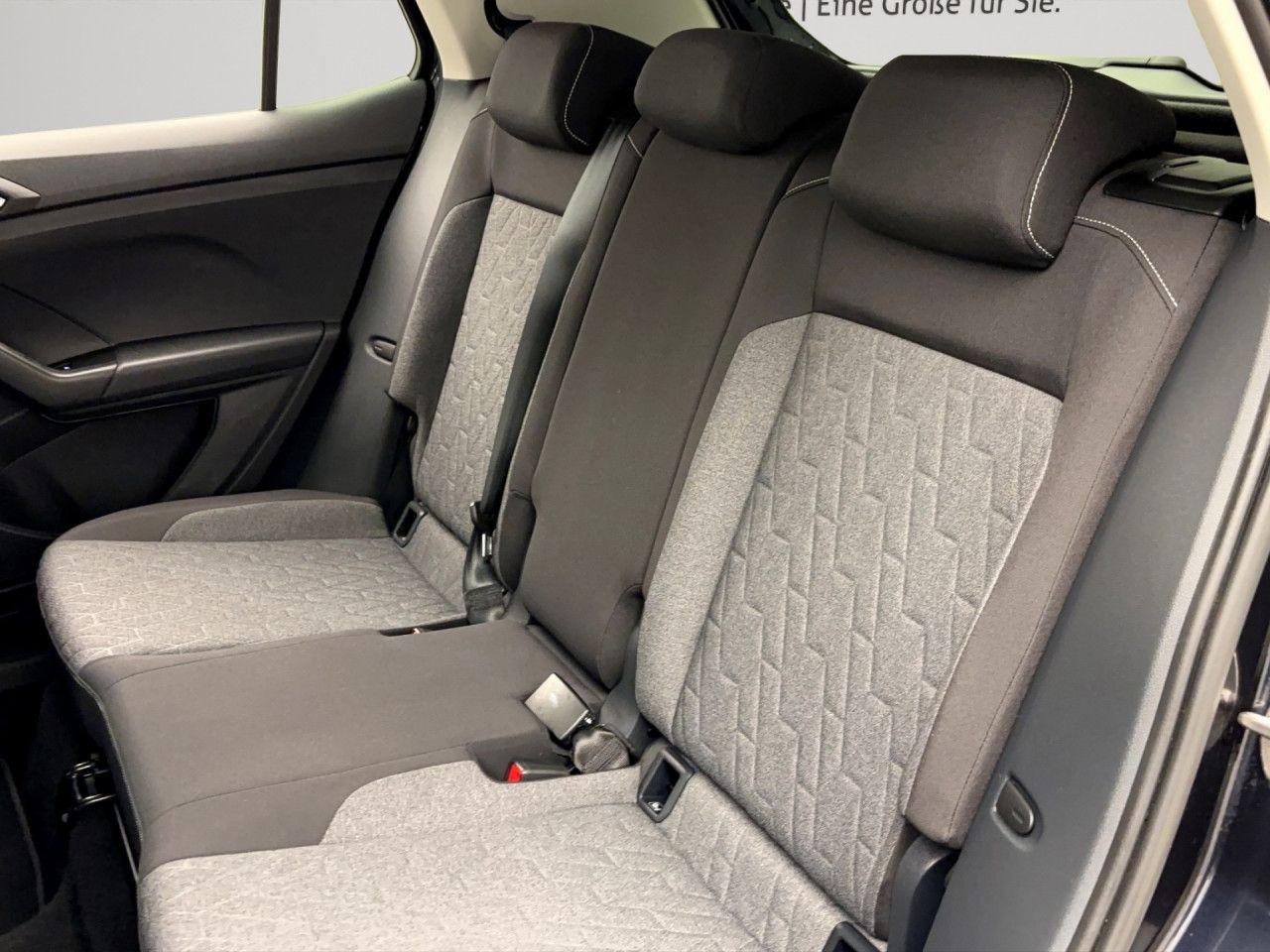 Volkswagen T-Cross 1.0 TSI Move Navi Sitzhzg FrontAssist PDC