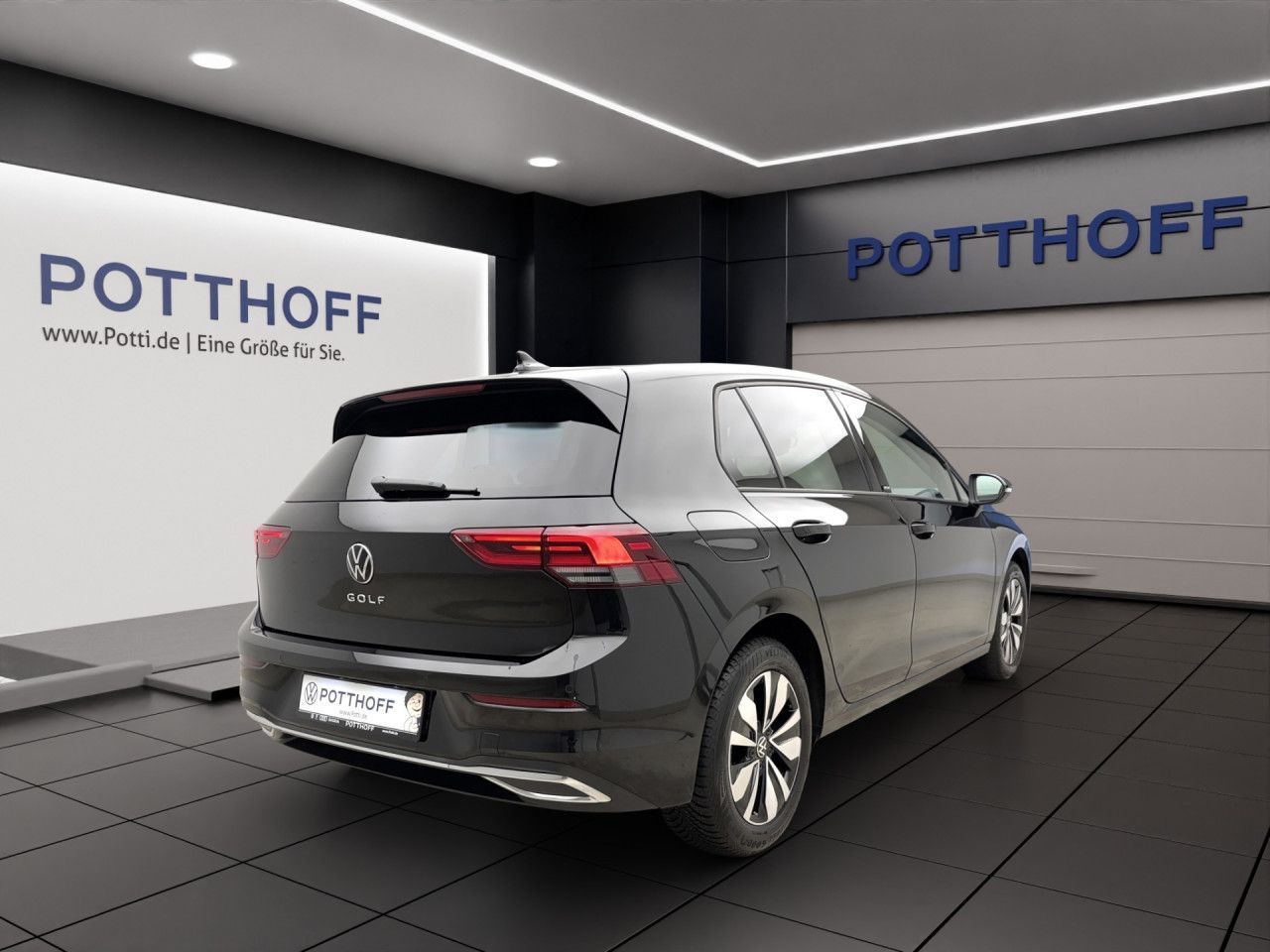 Volkswagen Golf 8 2.0 TDI DSG MoveNavi AHK ACC LED RearView