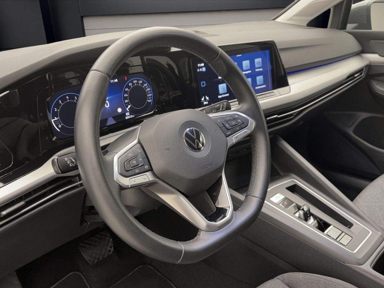 Volkswagen Golf Variant 8 1.5 eTSI DSG LifeNavi AHK LED Sitzhzg