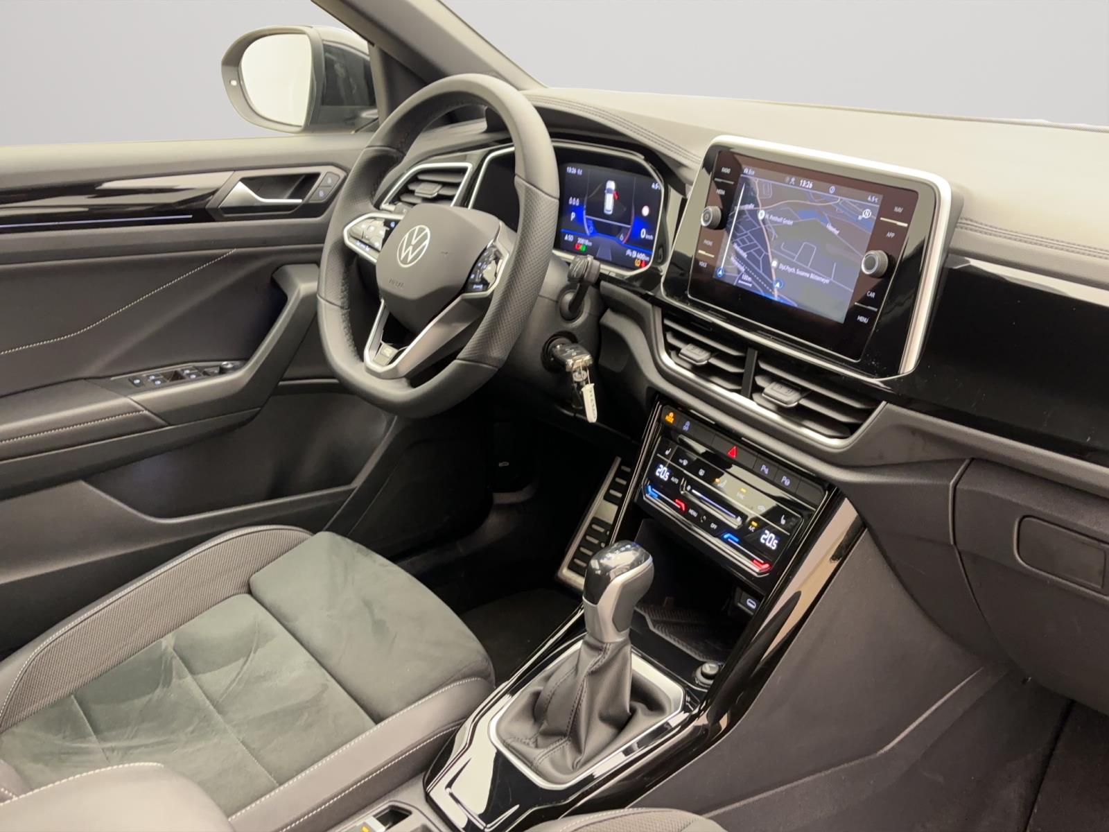 Volkswagen T-Roc 2.0 TDI DSG R-Line Navi AHK ACC LED+ RearView