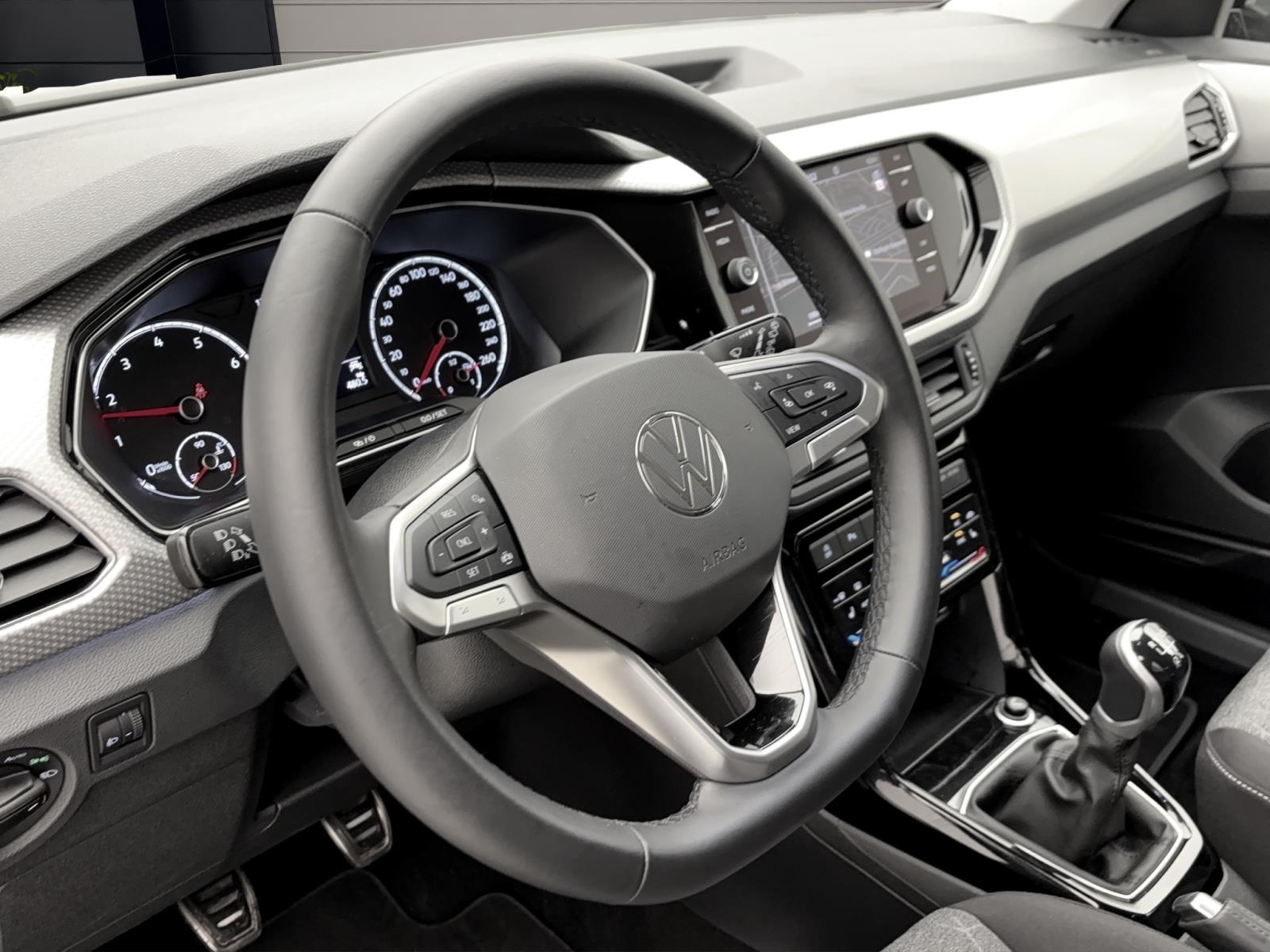 Volkswagen T-Cross 1.0 TSI Move Navi Sitzhzg LaneAssist FrontAssist