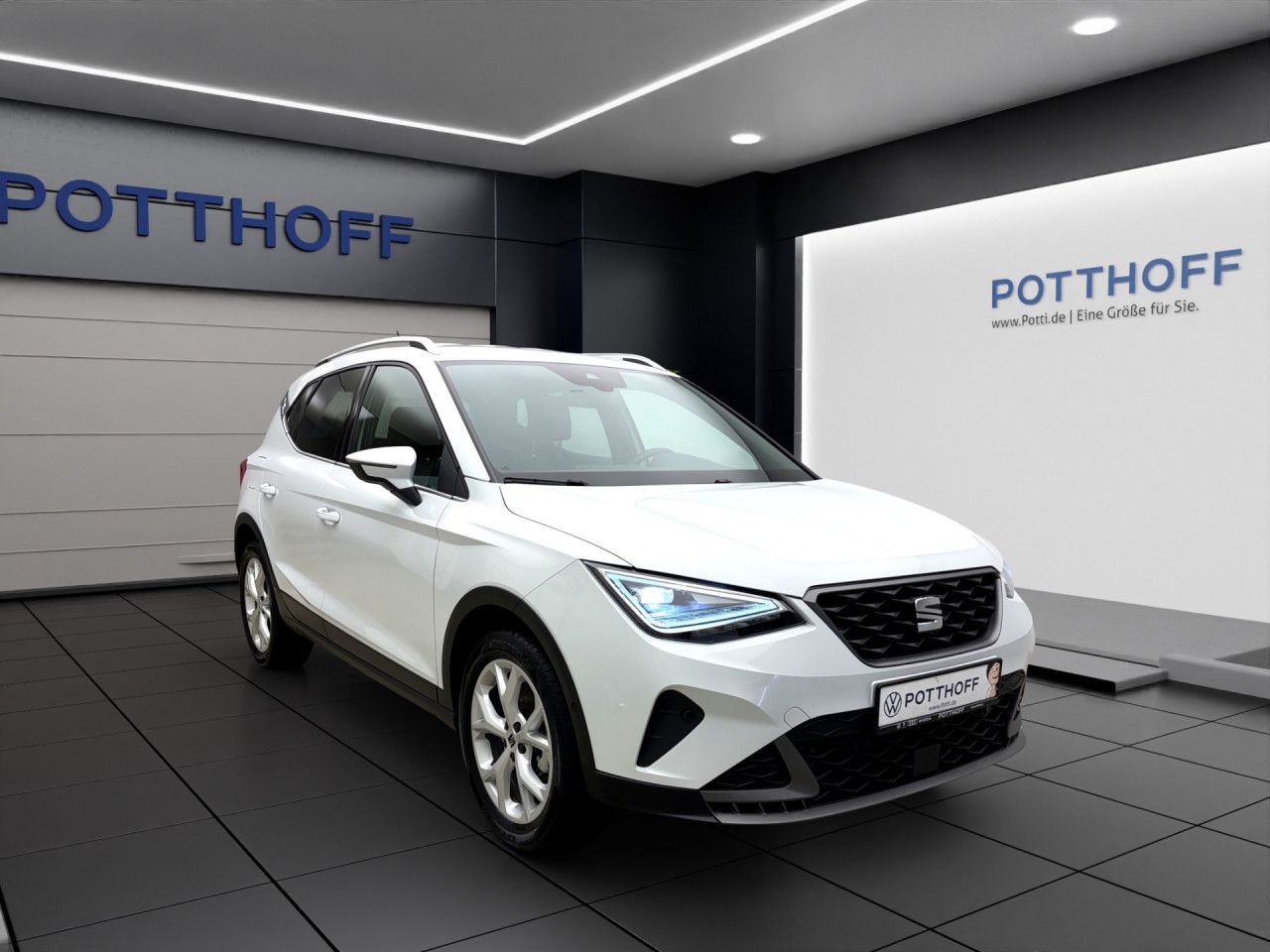 Seat Arona 1.0 TSI FR Navi LED RearAssist ParkAssist