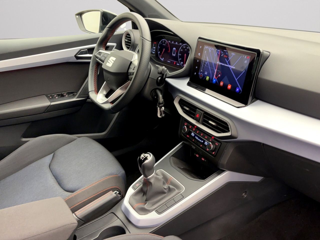 Seat Arona 1.0 TSI FR Navi ACC LED Sitzhzg