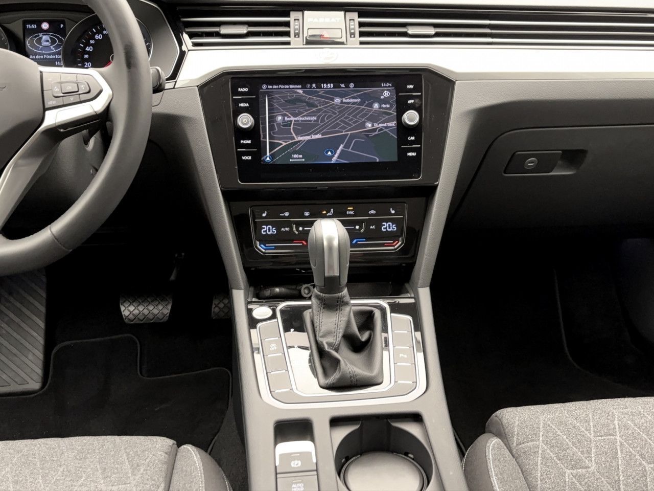 Volkswagen Passat Variant 2.0 TDI DSG BusinessNavi AHK LED Sitzhzg