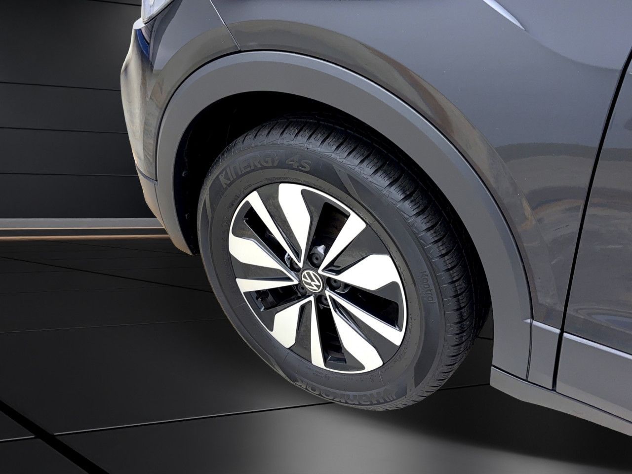 Volkswagen T-Cross 1.0 TSI MoveNavi Sitzhzg LightAssist