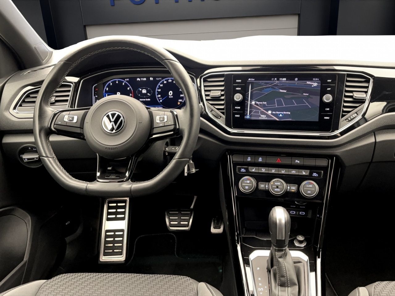 Volkswagen T-Roc 2.0 TSI DSG R 4Motion PDC LED Navi Sitzhzg LaneAssist