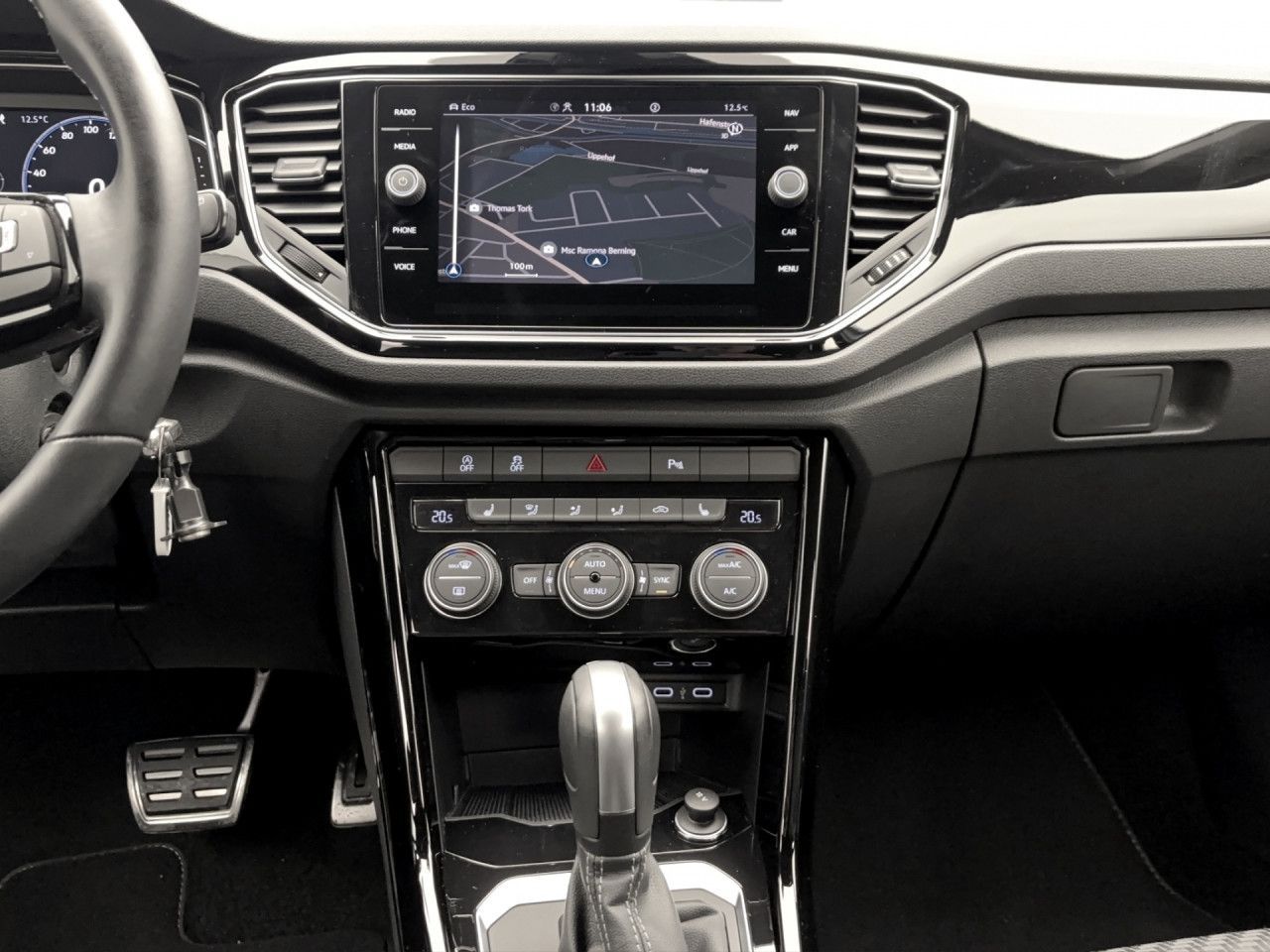 Volkswagen T-Roc 2.0 TSI DSG R 4Motion PDC LED Navi Sitzhzg LaneAssist