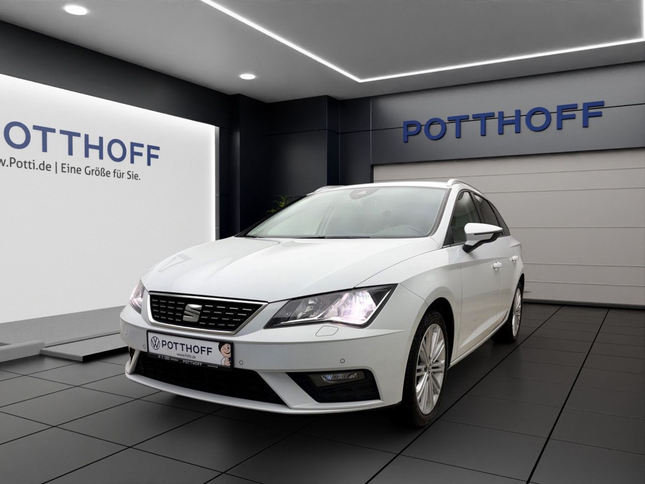 Seat Leon Sportstourer 1.5 TSI DSG XcellenceNavi Sitzhzg FrontAssist