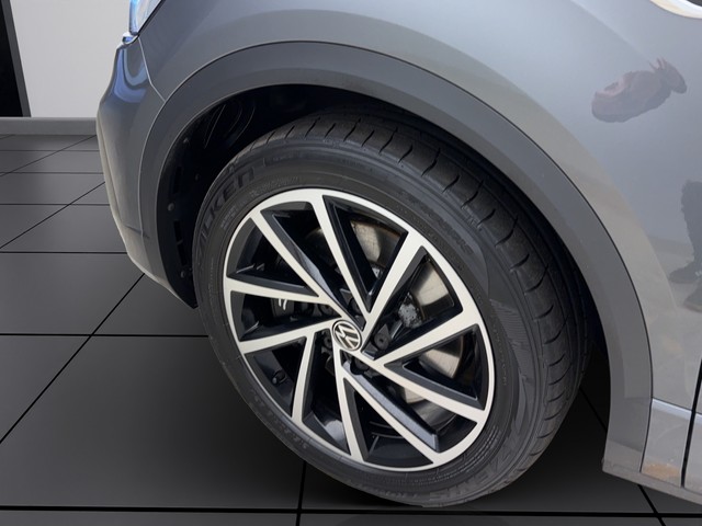 Volkswagen T-Roc 2.0 TSI DSG R 4Motion AHK PDC LED Navi
