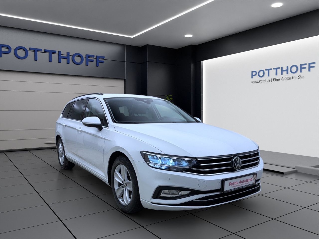 Volkswagen Passat Variant 2.0 TDI DSG BusinessNavi ACC LED RearView Sitzhzg