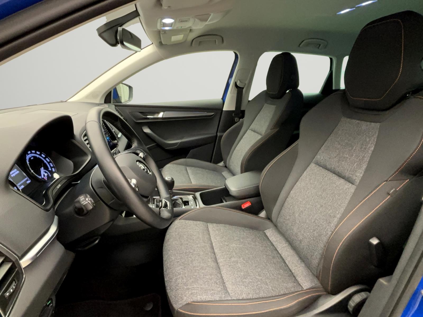 Skoda Karoq 1.0 TSI Ambition LED Sitzhzg FrontAssist DAB+