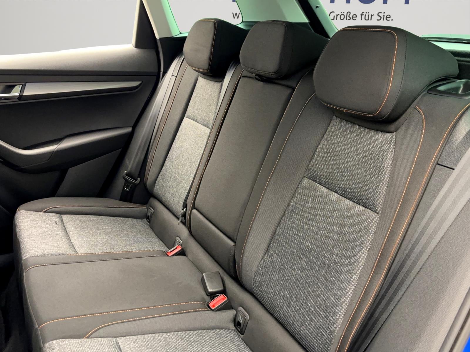Skoda Karoq 1.0 TSI Ambition LED Sitzhzg FrontAssist DAB+