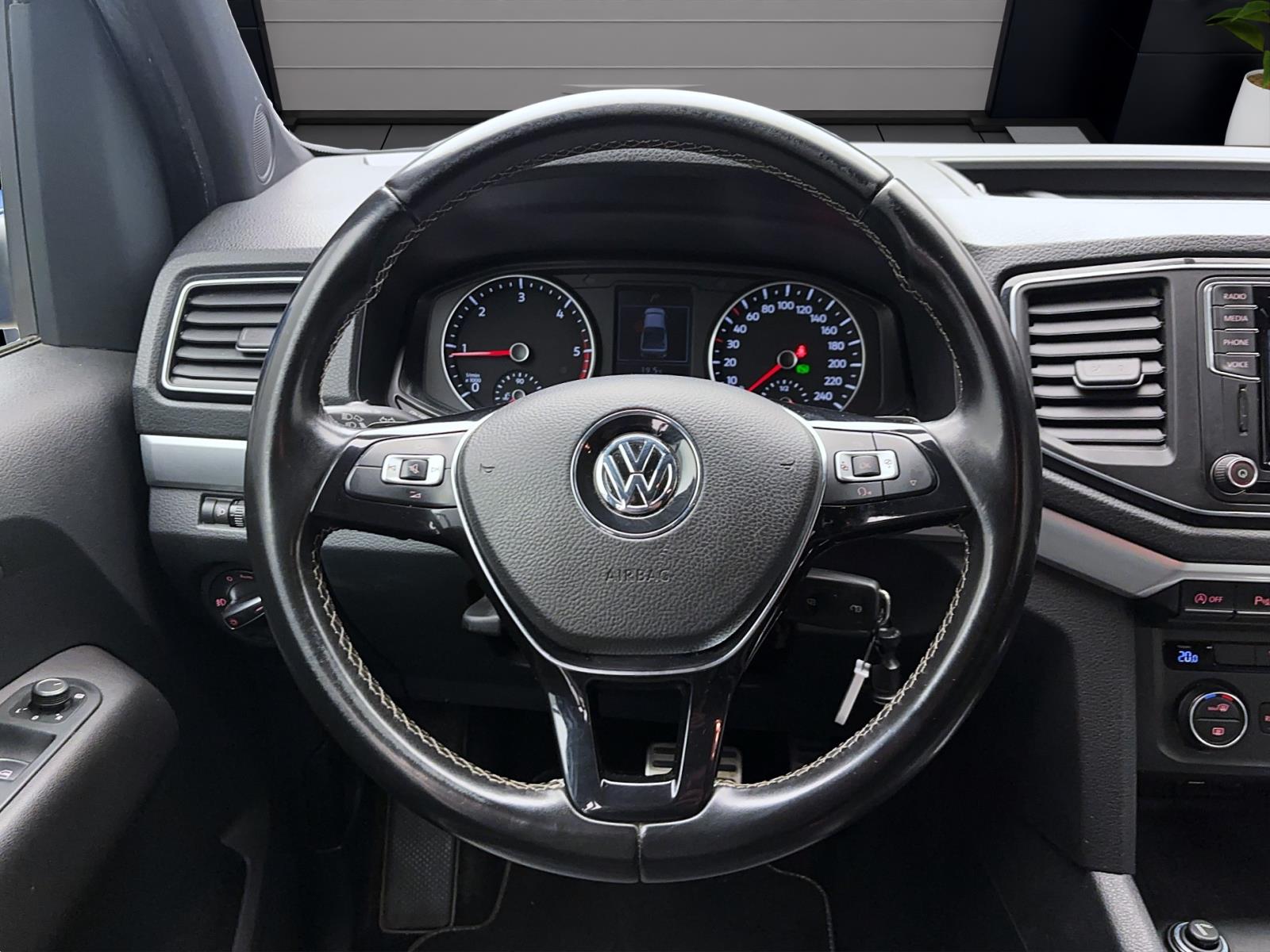 Volkswagen Amarok DC Aventura Hardtop 3,0 TDI Navi/AHK/Xenon