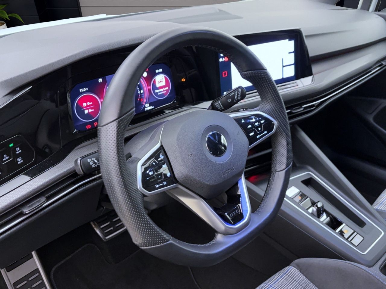 Volkswagen Golf 8 1.4 TSI eHybrid DSG GTE Navi LED+ LaneAssist