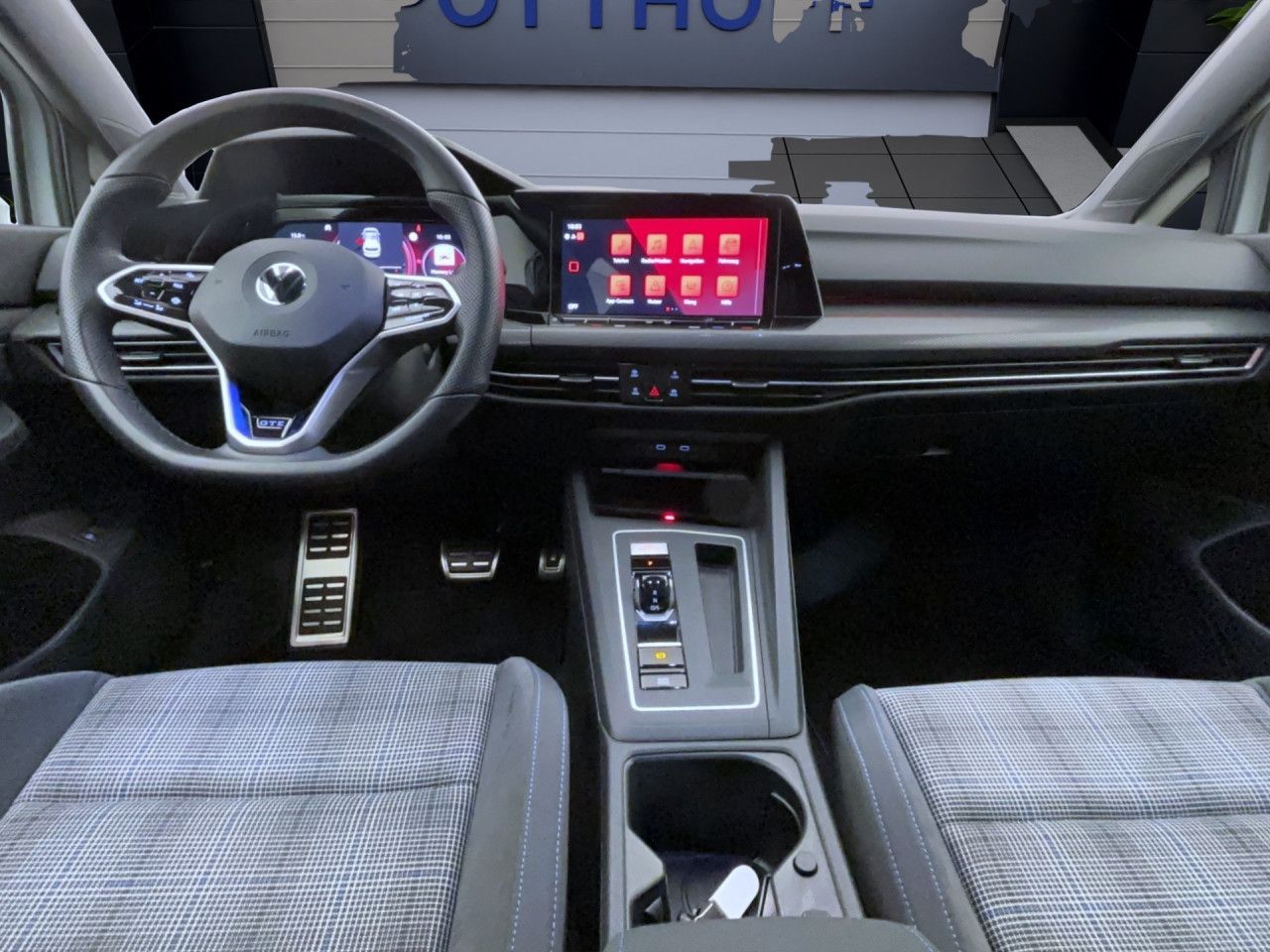 Volkswagen Golf 8 1.4 TSI eHybrid DSG GTE Navi LED+ LaneAssist