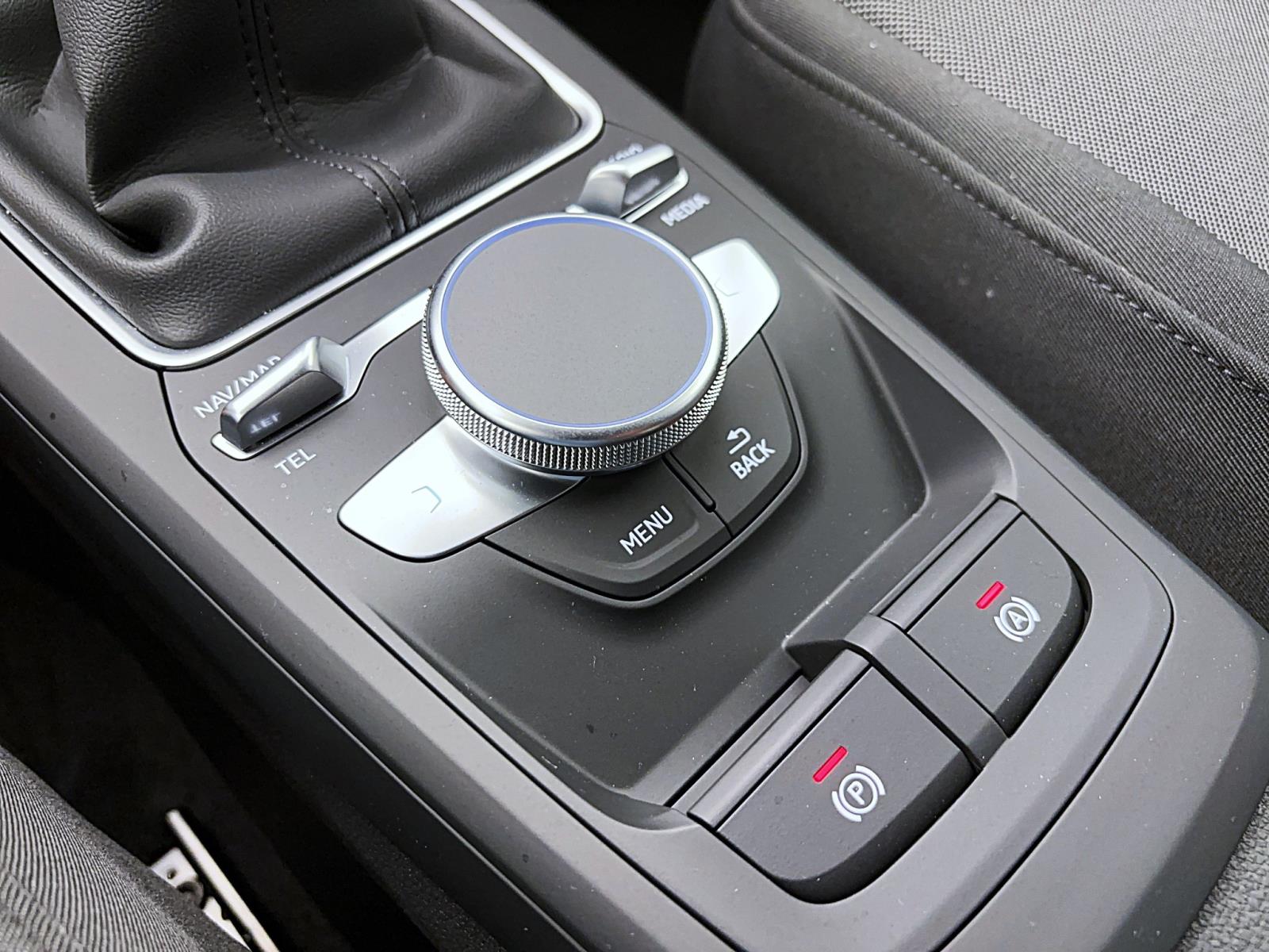 Audi Q2 30 TFSi Matrix Virtual