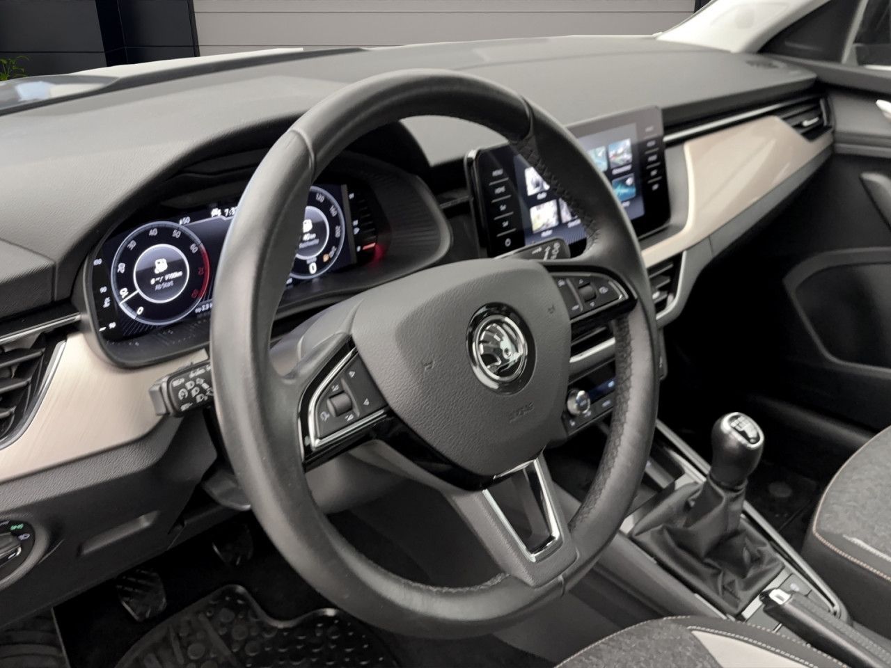 Skoda Kamiq 1.5 TSI Style Navi LED Sitzhg LaneAssist GRA