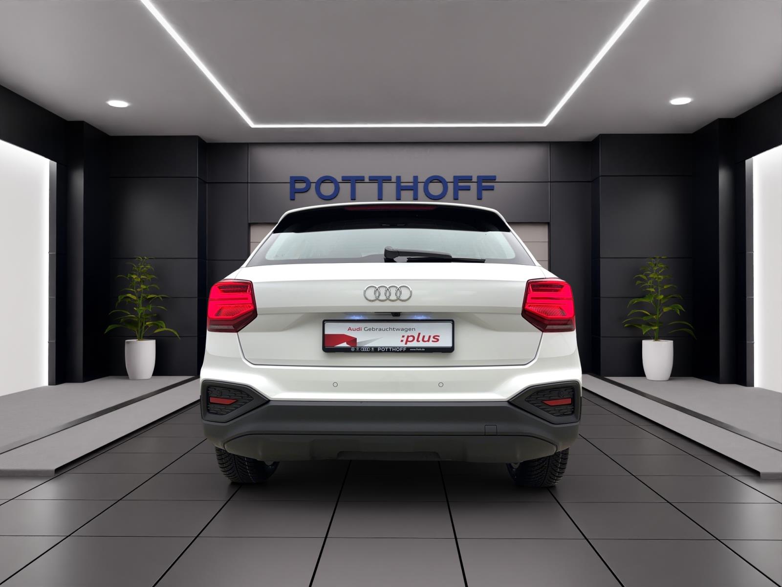 Audi Q2 30 TFSi Matrix Virtual Parkassist
