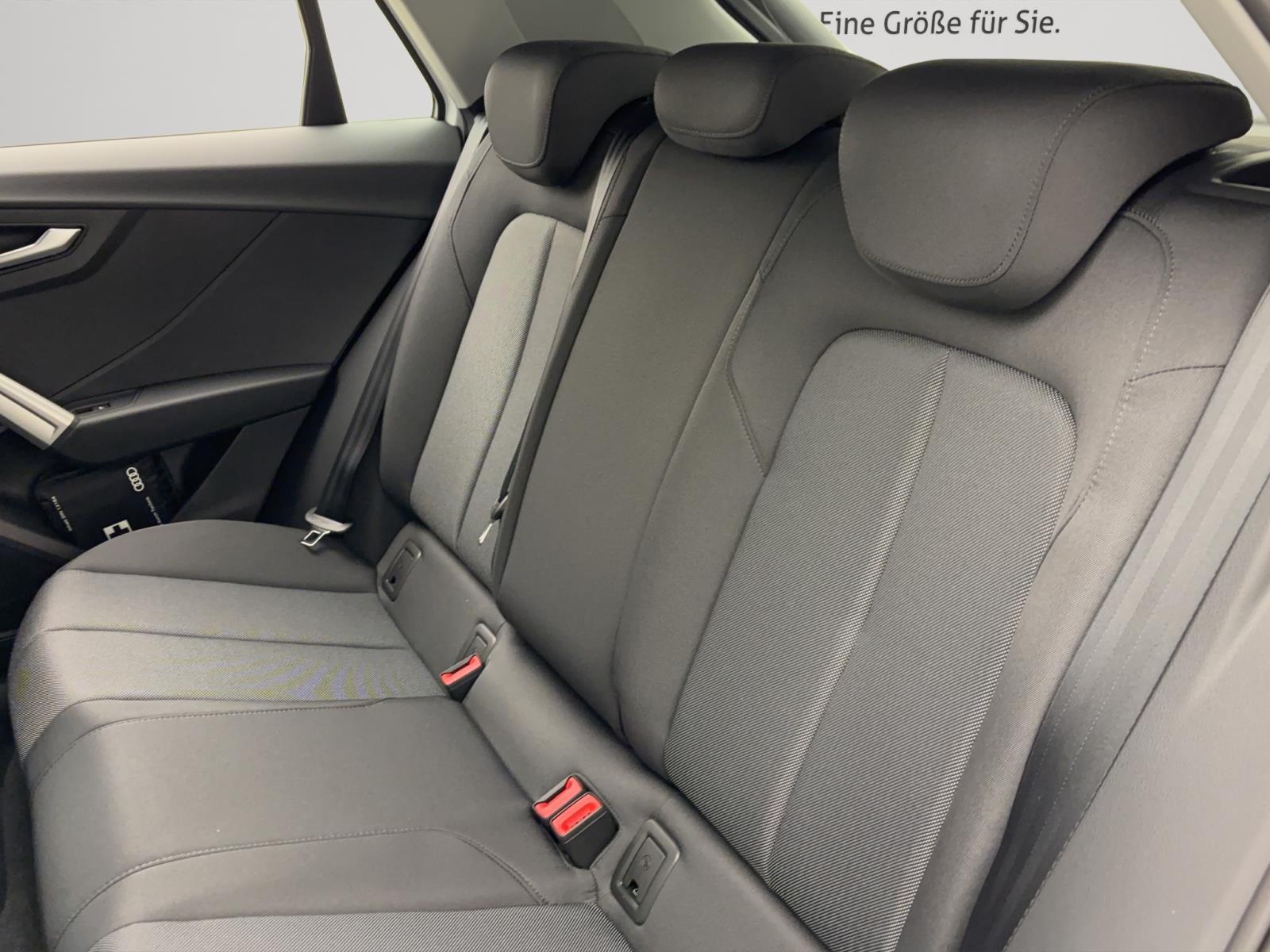 Audi Q2 30 TFSi Matrix Virtual Parkassist