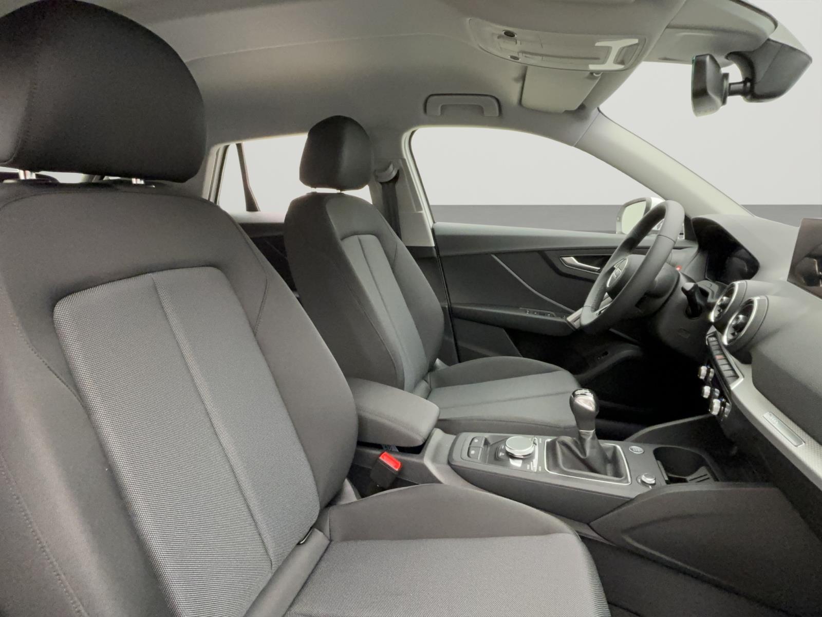Audi Q2 30 TFSi Matrix Virtual Parkassist