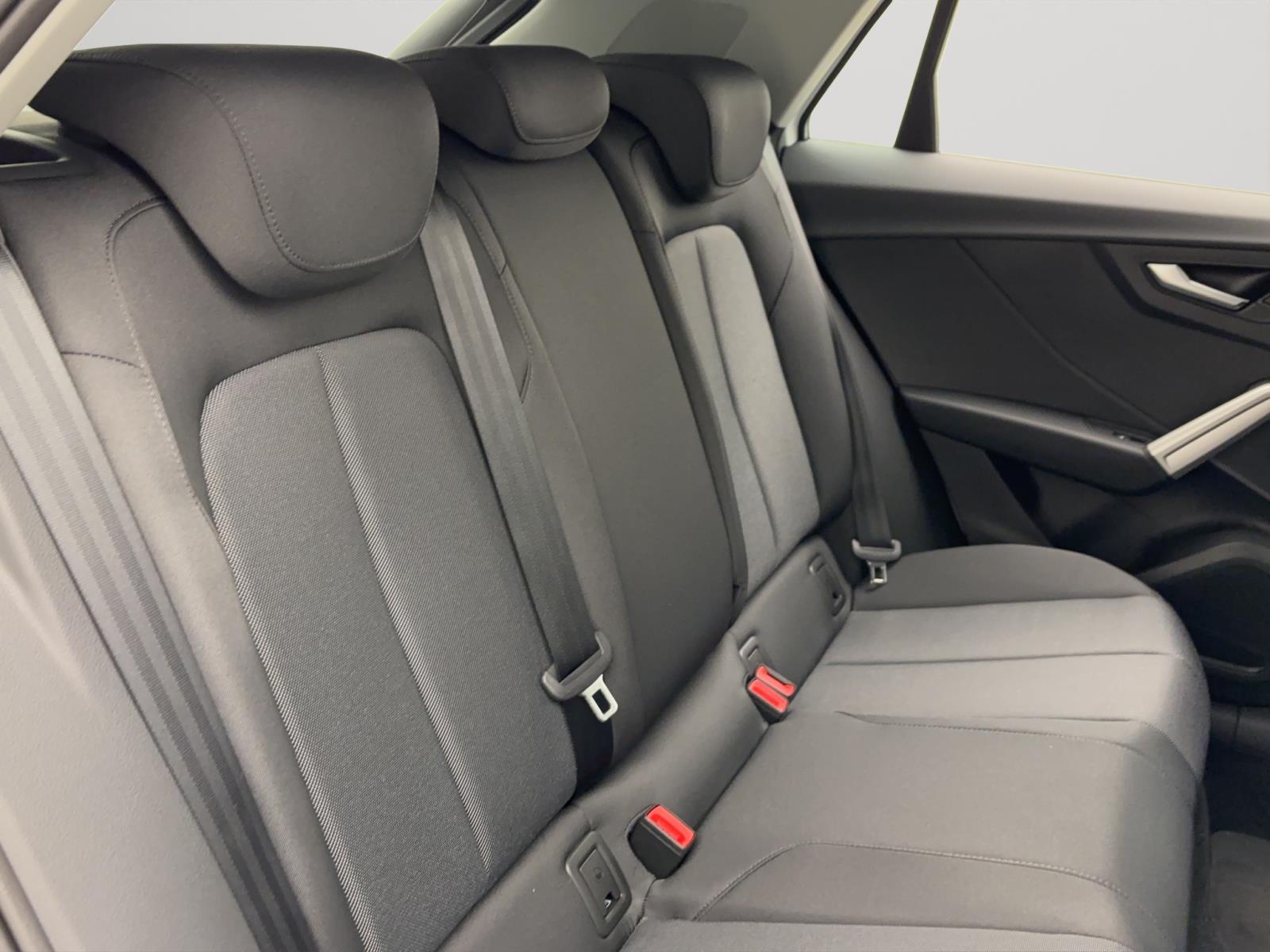 Audi Q2 30 TFSi Matrix Virtual Parkassist