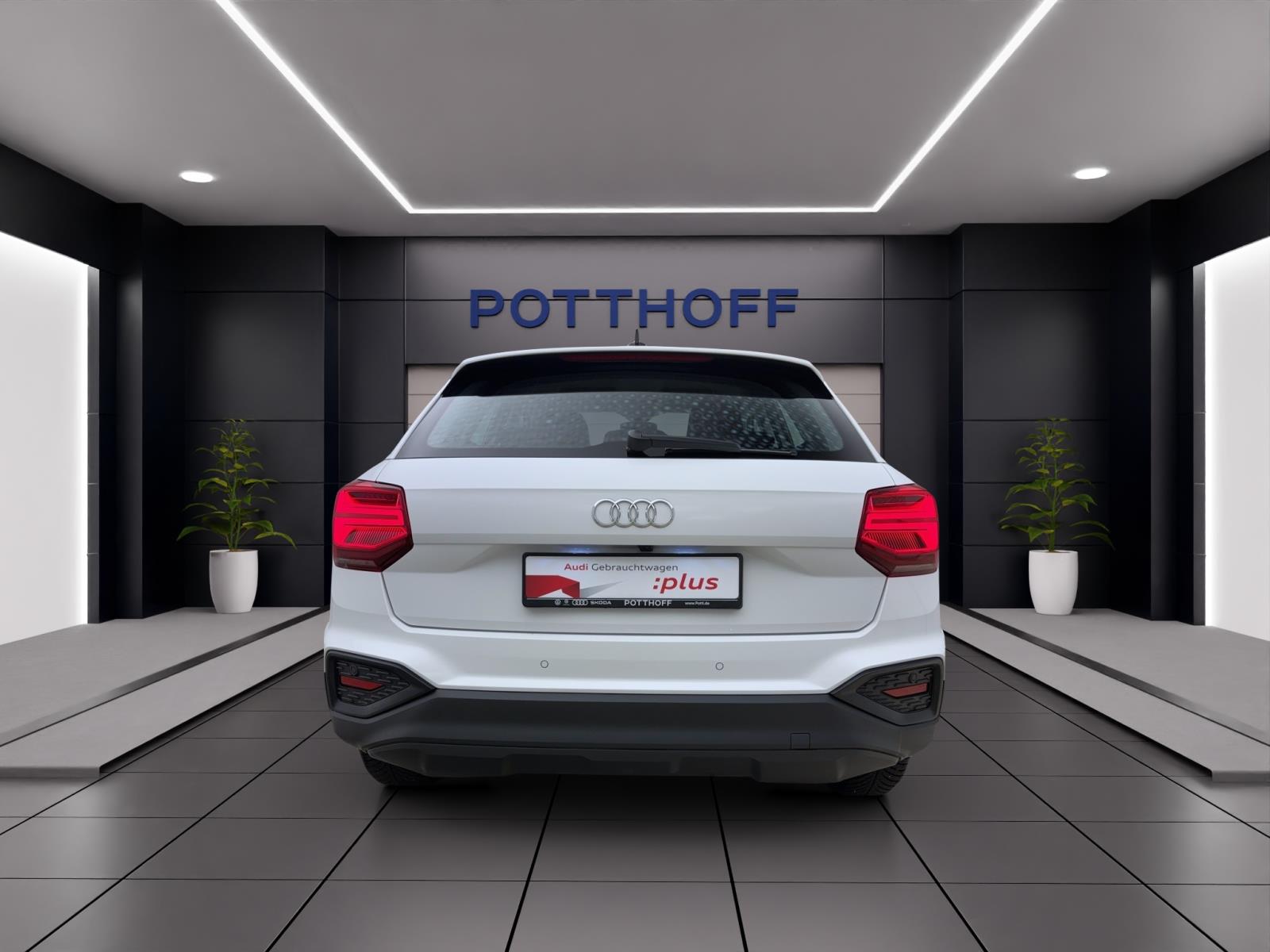Audi Q2 30 TFSi Matrix Virtual Parkassist