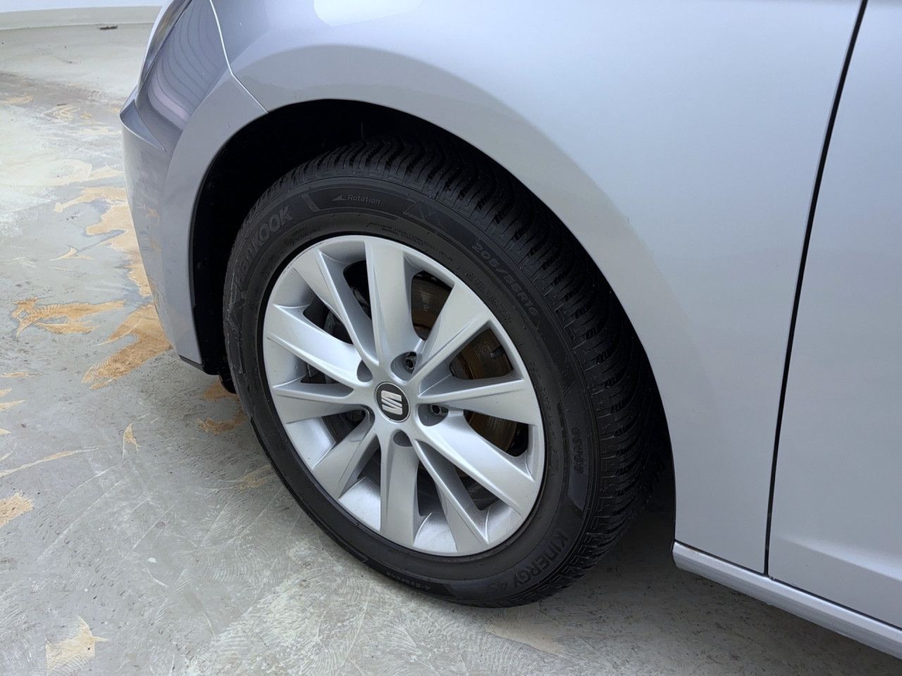 Seat Leon Sportstourer 1.6 TDI StyleNavi ACC DAB+ FrontAssist