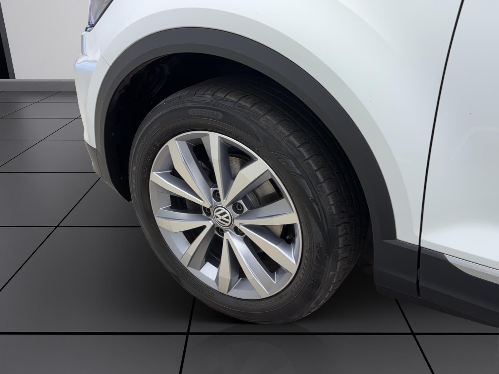 Volkswagen T-Roc 1.6 TDI StyleNavi Sitzhzg FrontAssist LaneAssist
