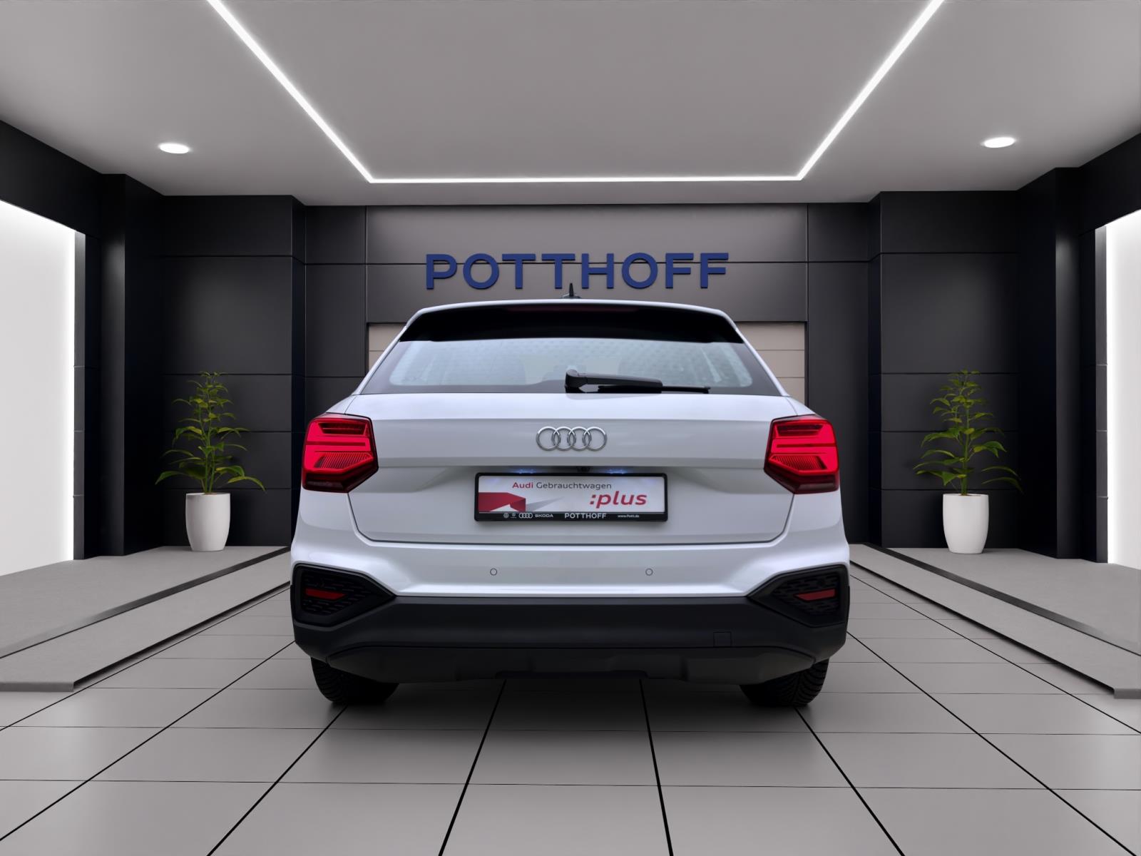 Audi Q2 30 TFSi Matrix Virtual Parkassist