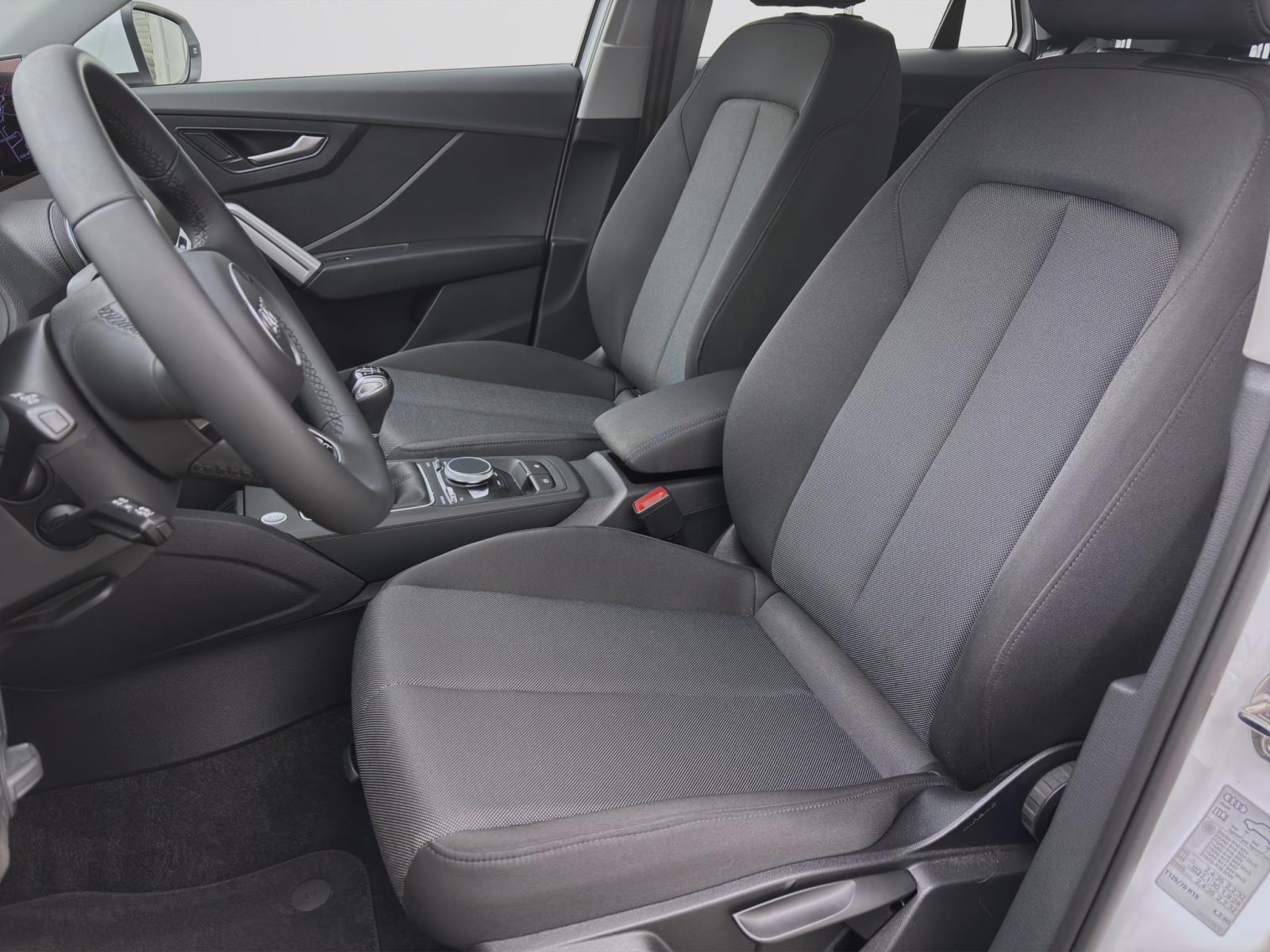 Audi Q2 30 TFSi Matrix Virtual Parkassist