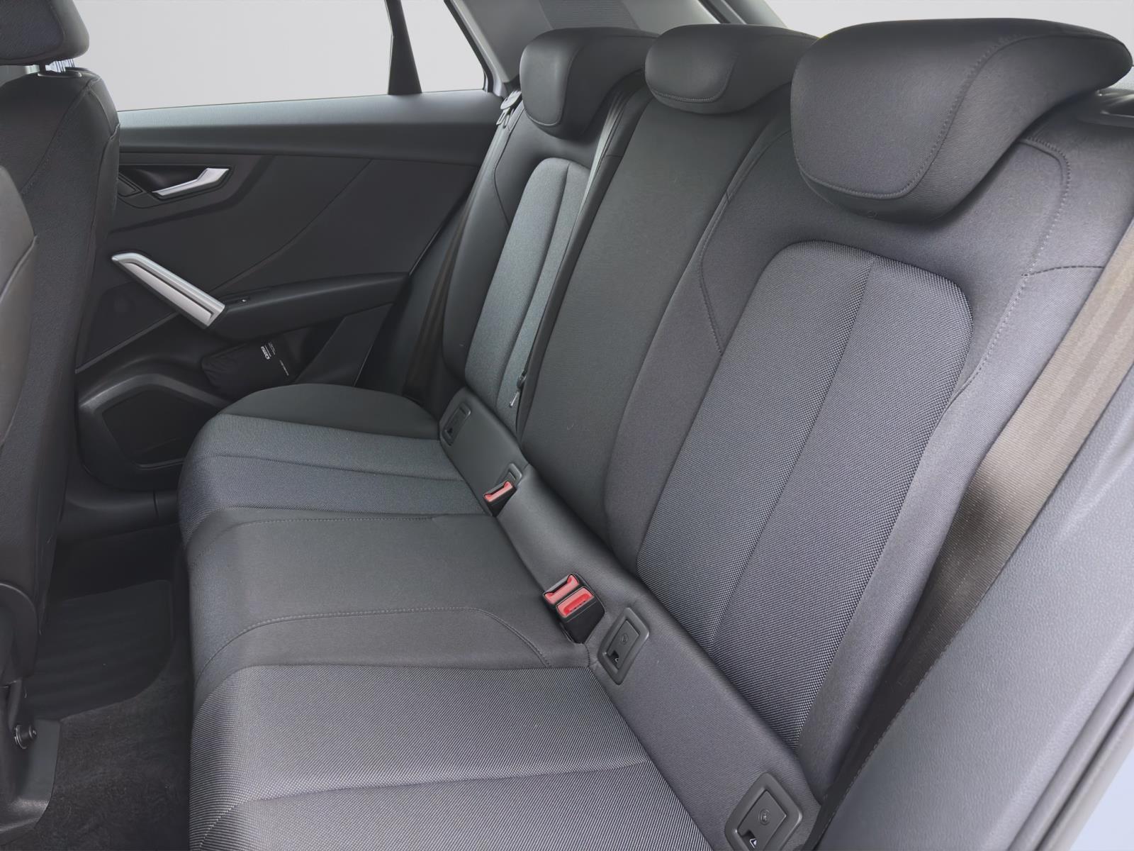Audi Q2 30 TFSi Matrix Virtual Parkassist