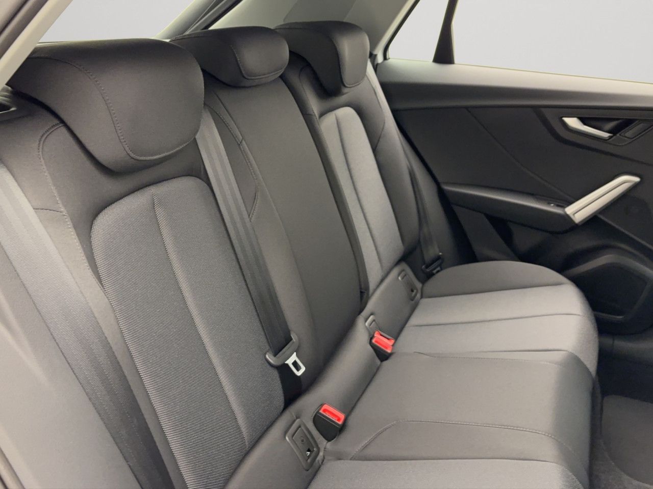 Audi Q2 30 TFSi Matrix Virtual Parkassist