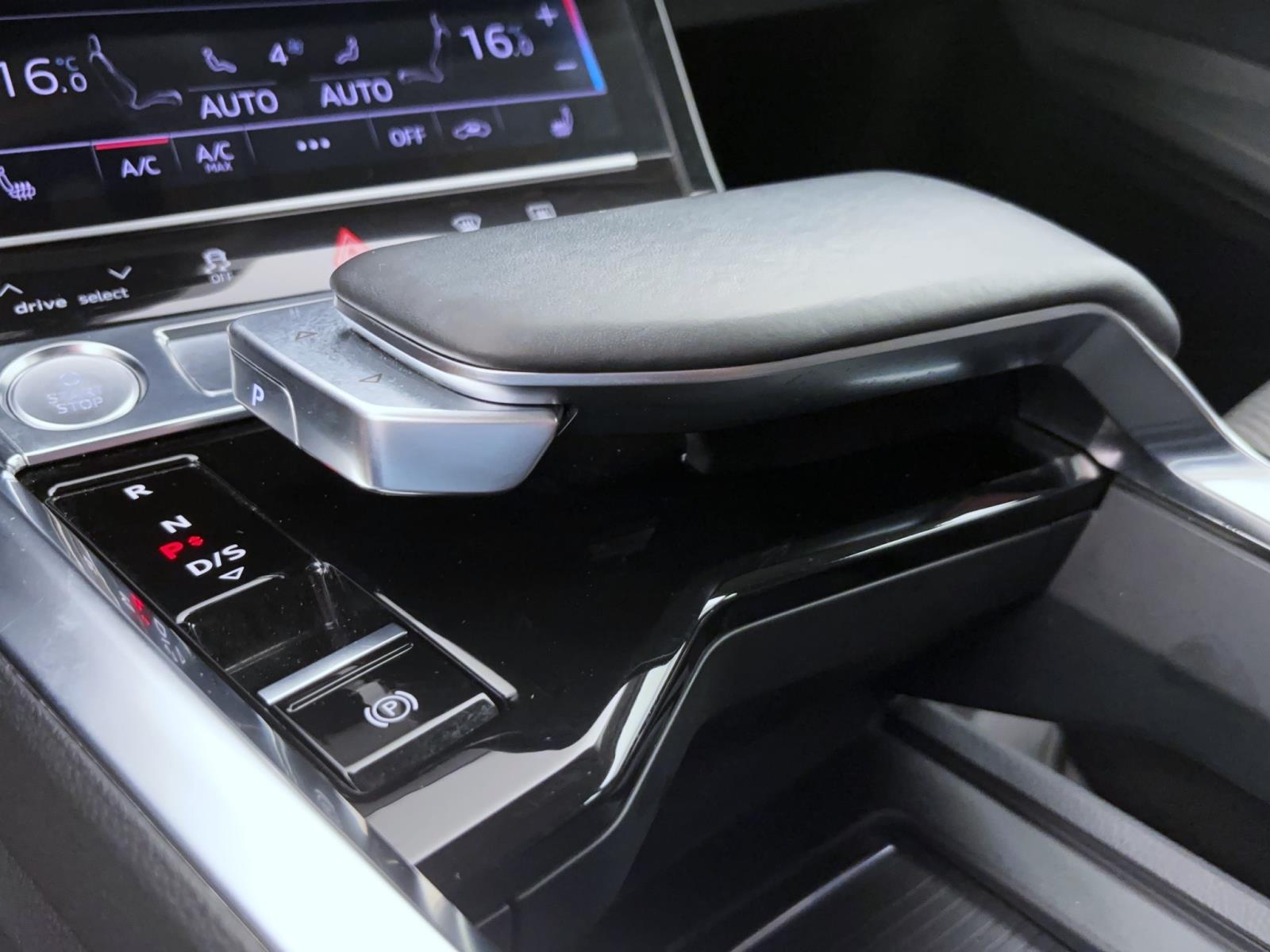 Audi e-tron 50 q. ACC LED Kamera