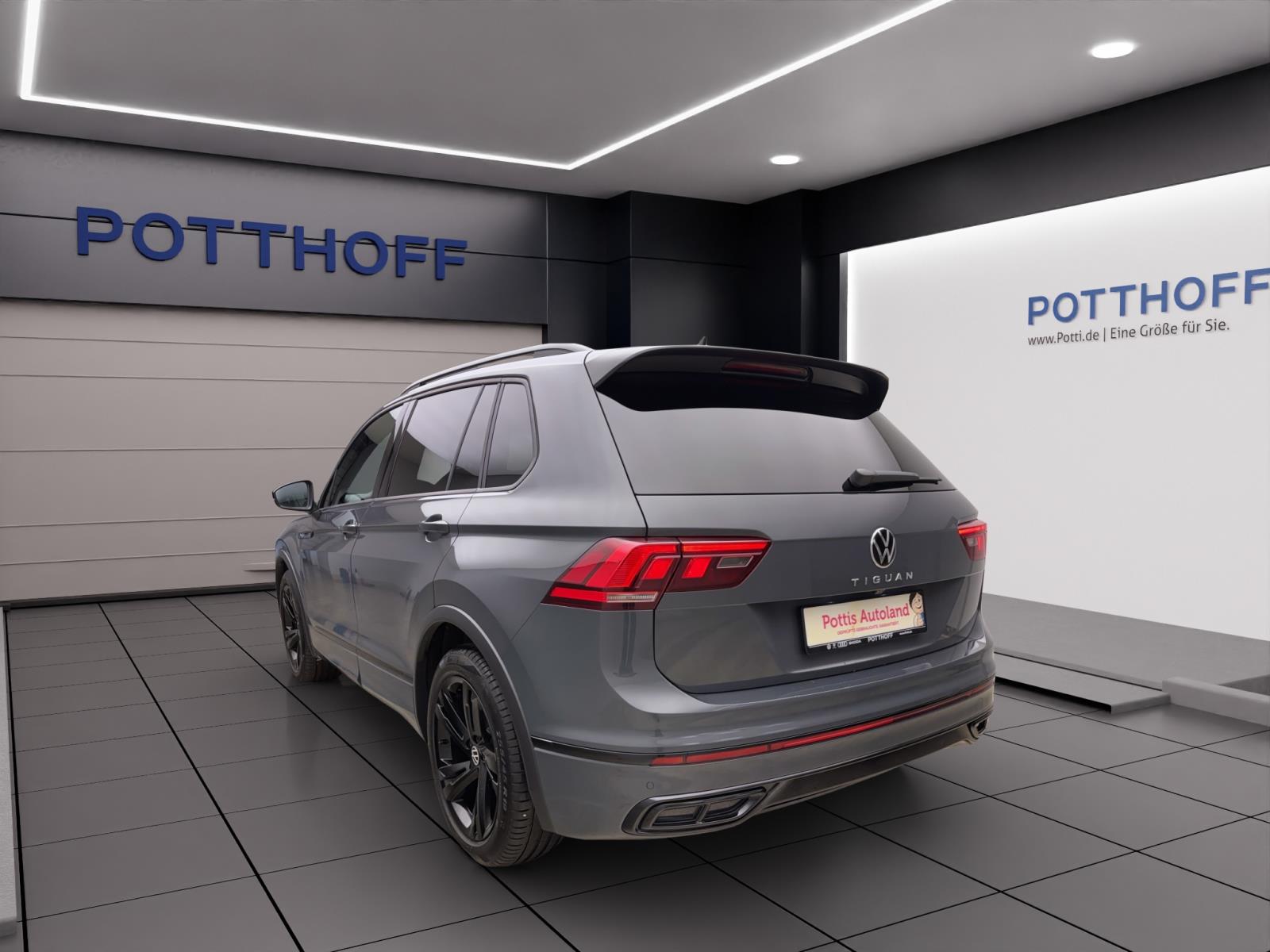 Volkswagen Tiguan 2.0 TDI DSG R-LINE BLACK STYLE AHK ACC