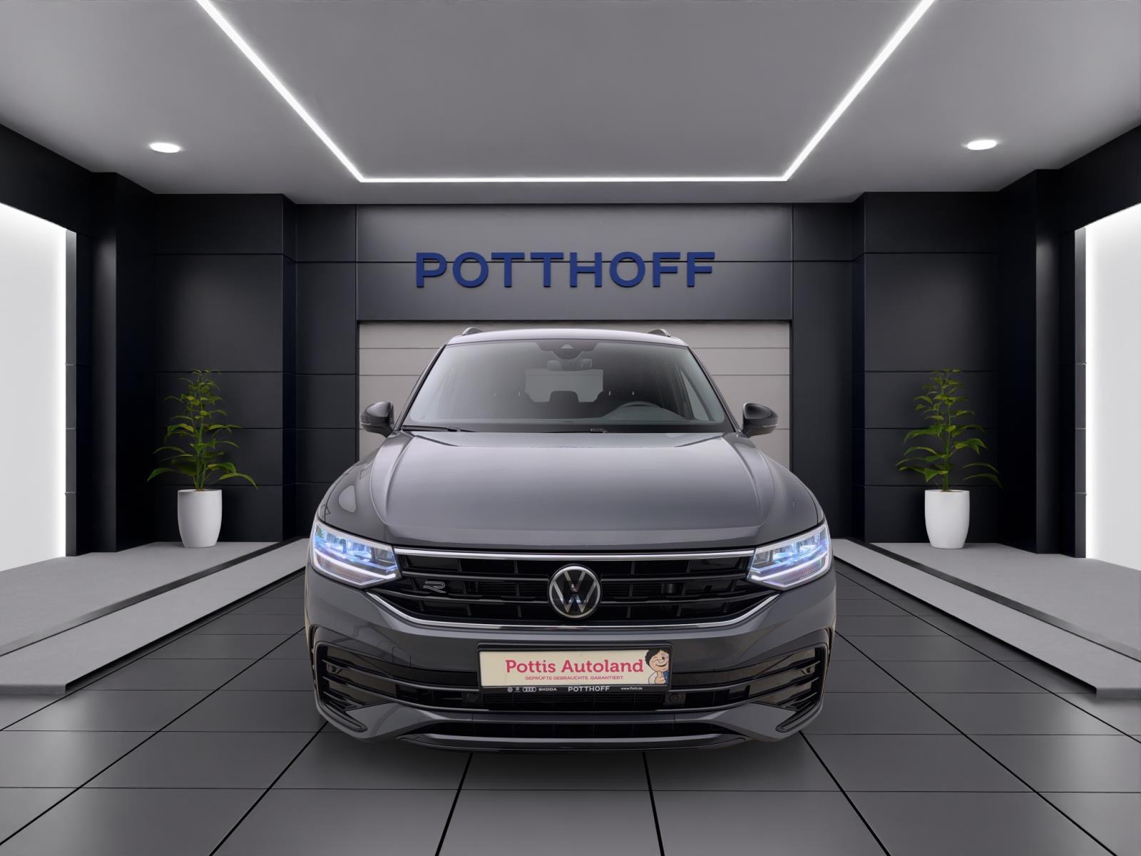 Volkswagen Tiguan 2.0 TDI DSG R-LINE BLACK STYLE AHK ACC