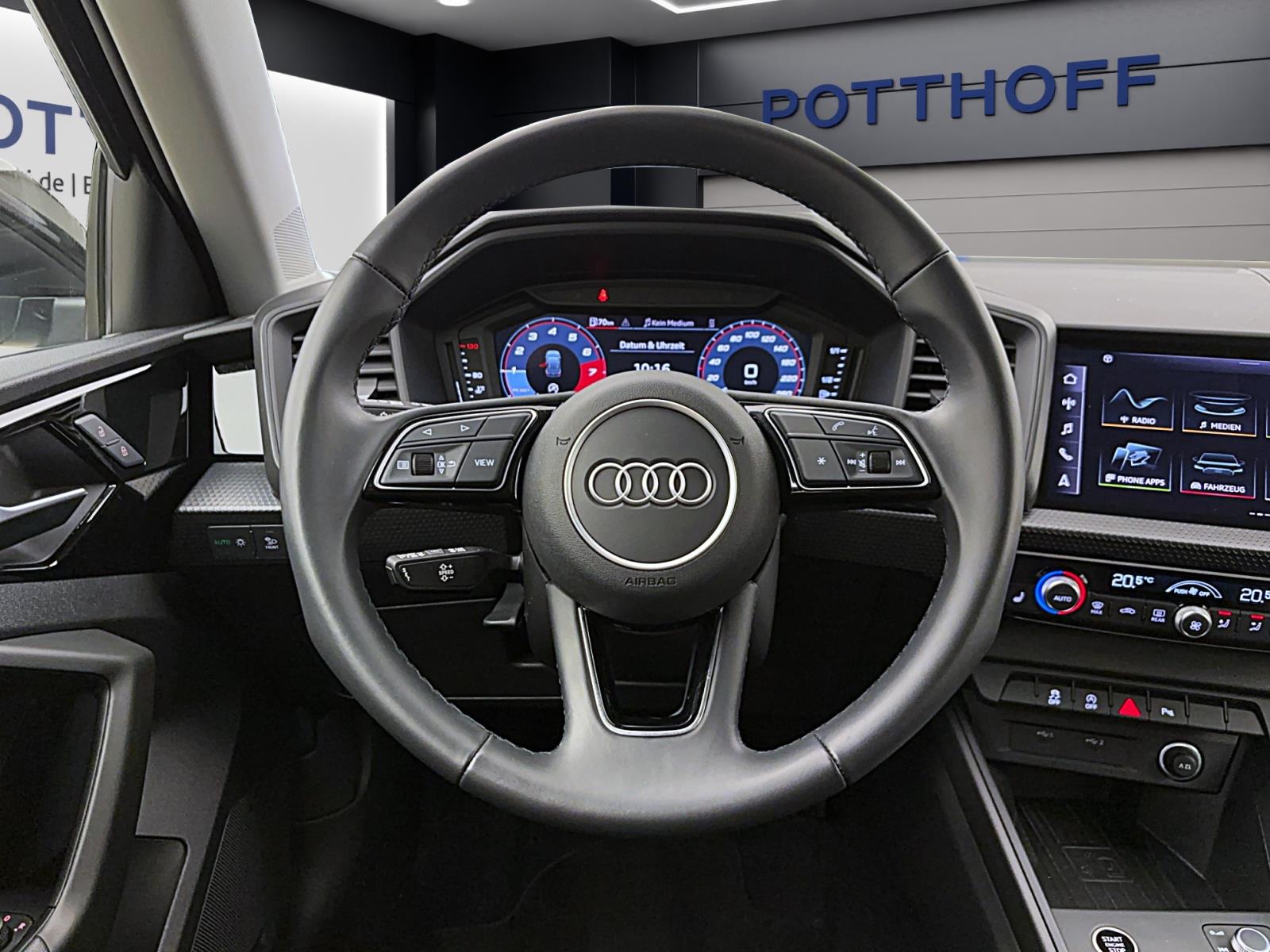Audi A1 Sportback 25 TFSi LED PDC 17Zoll