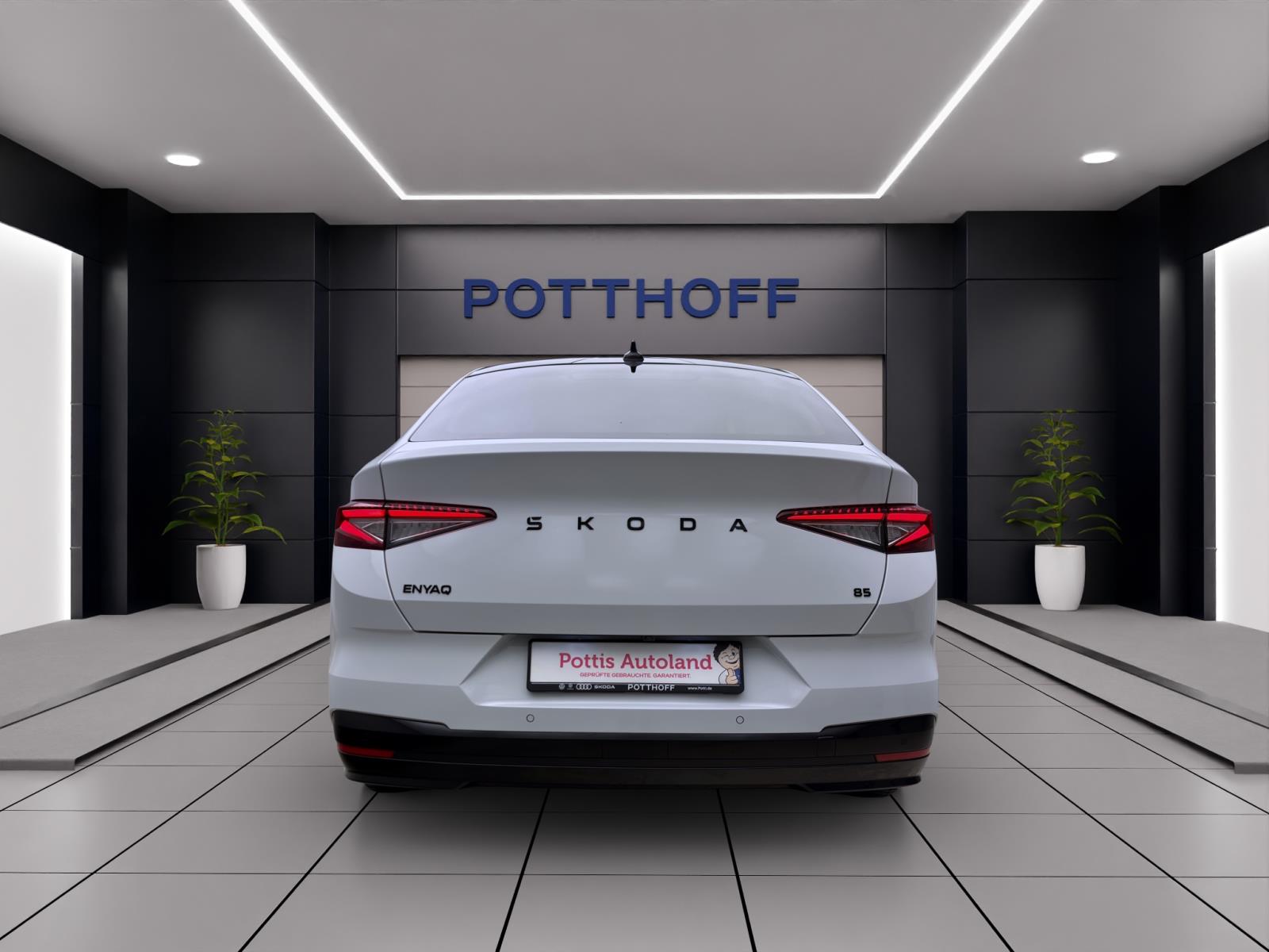 Skoda ENYAQ iV Coupe 85 SPORTLINE PANO MATRIX AHK ACC