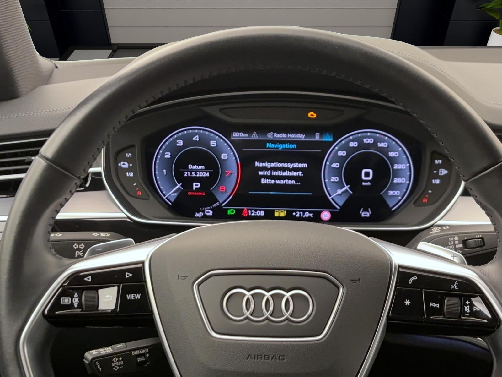 Audi A8 60 TFSie q. Matrix ACC HUD