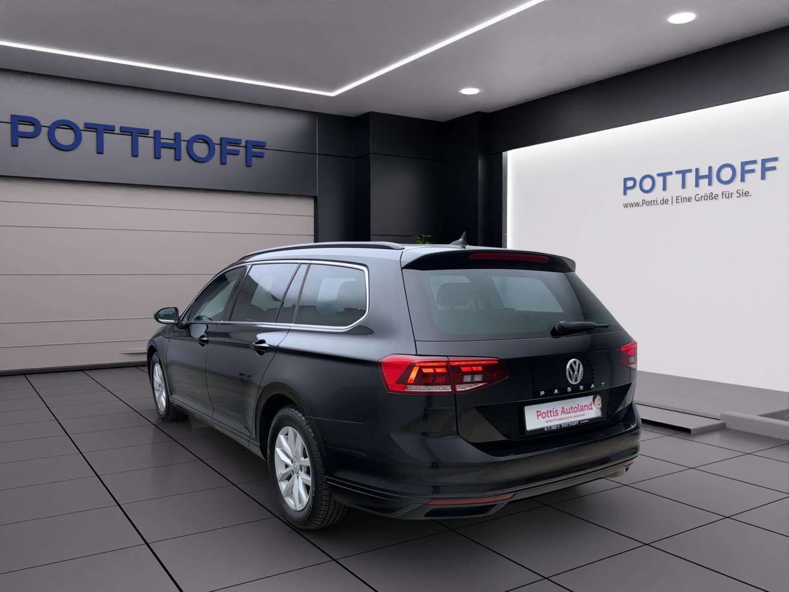 Volkswagen Passat Variant 1.5 TSI DSG Business Navi LED RearView TravelAssist