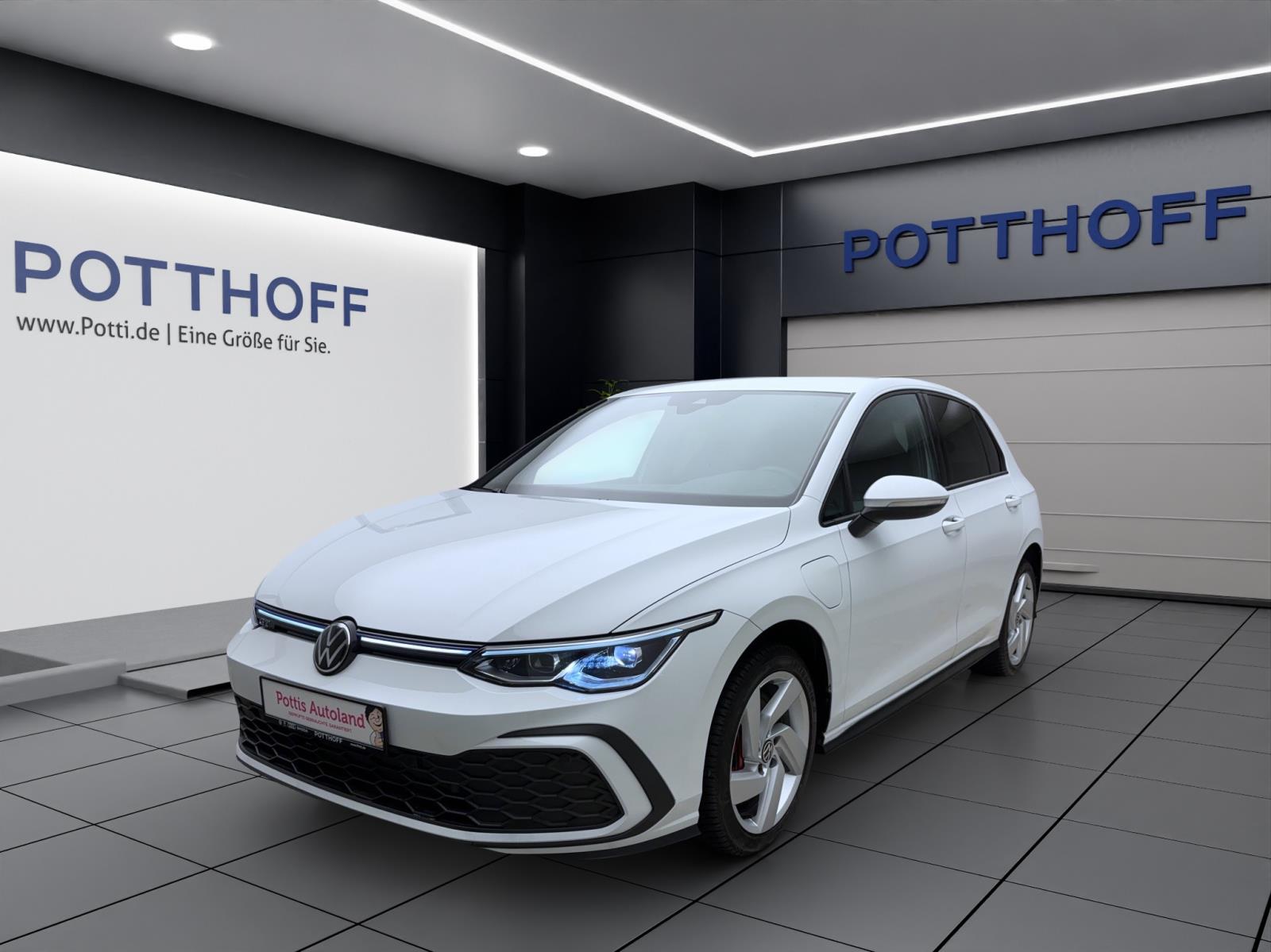 Volkswagen Golf 8 1.4 TSI eHybrid DSG GTEACC PDC LED+ Navi AppConnect