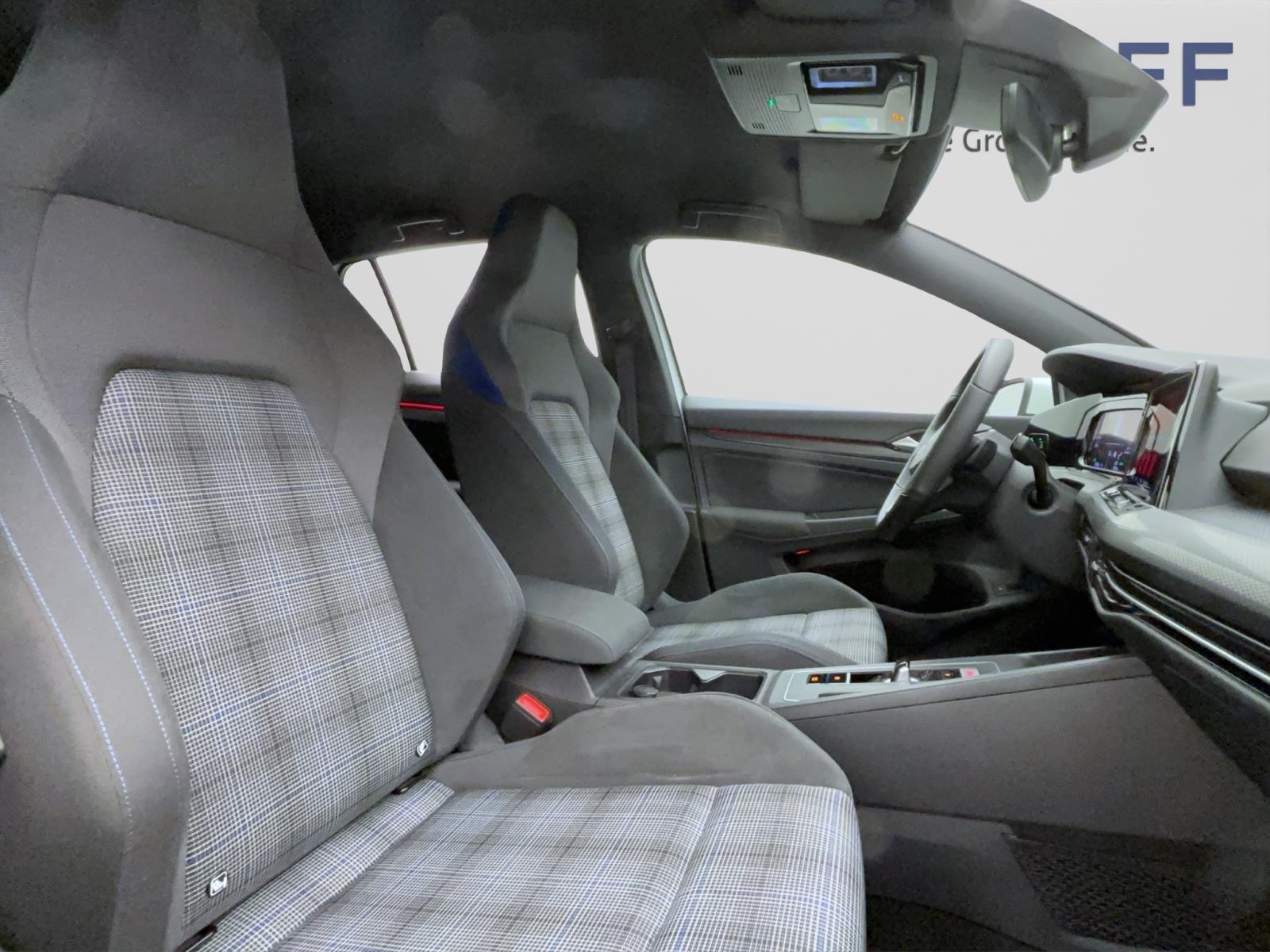Volkswagen Golf 8 1.4 TSI eHybrid DSG GTEACC PDC LED+ Navi AppConnect
