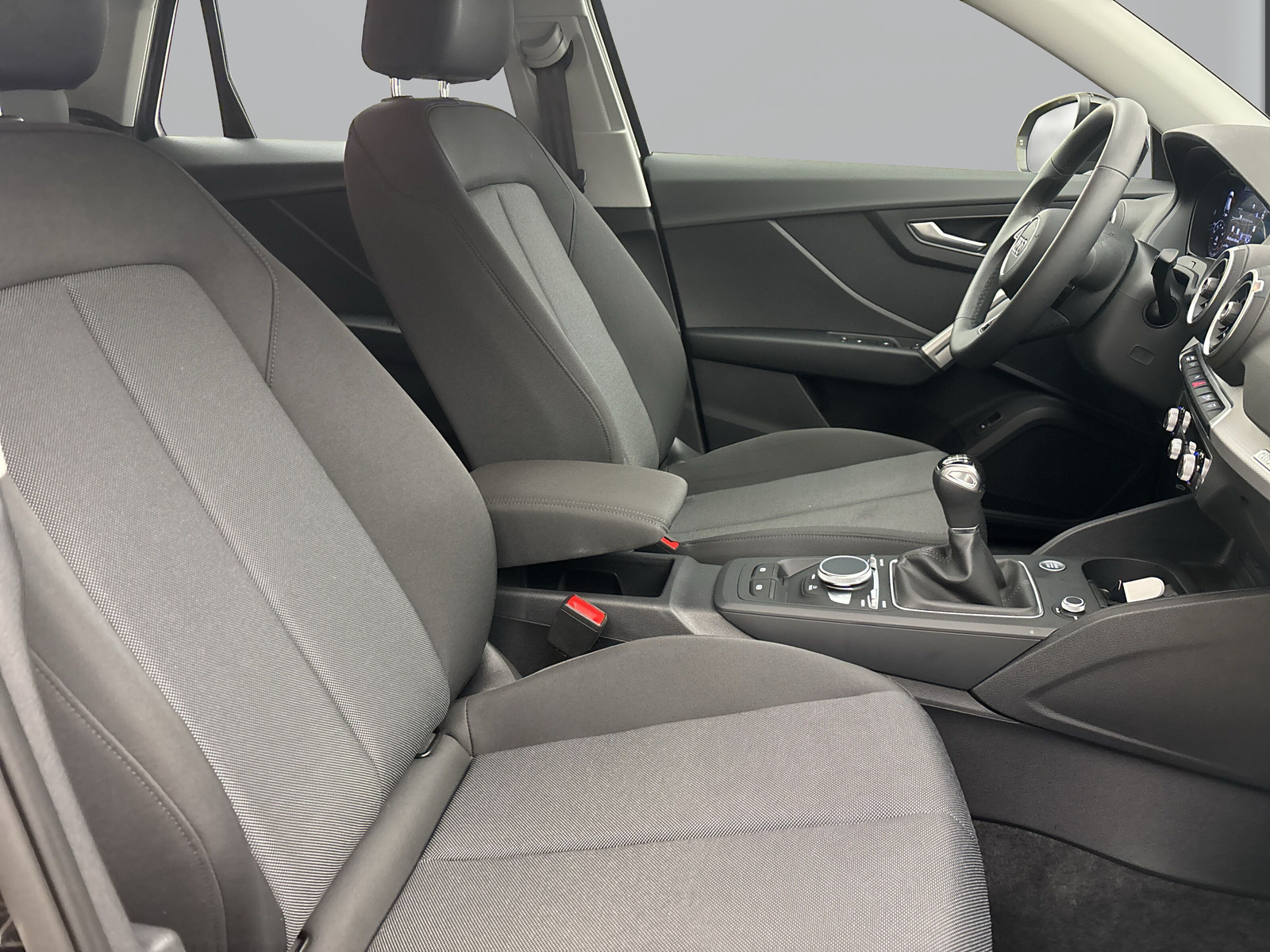 Audi Q2 30 TFSI AHK PDC Kamera Matrix Navi Sitzhzg