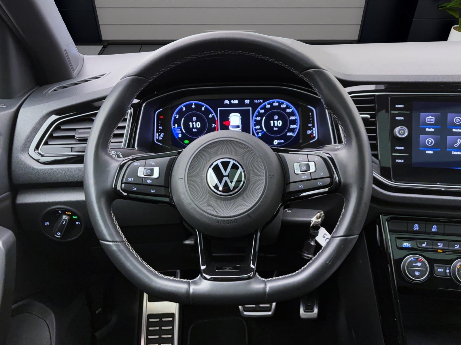 Volkswagen T-Roc 2.0 TSI DSG R 4MotionPano BlindSpot LED RearView
