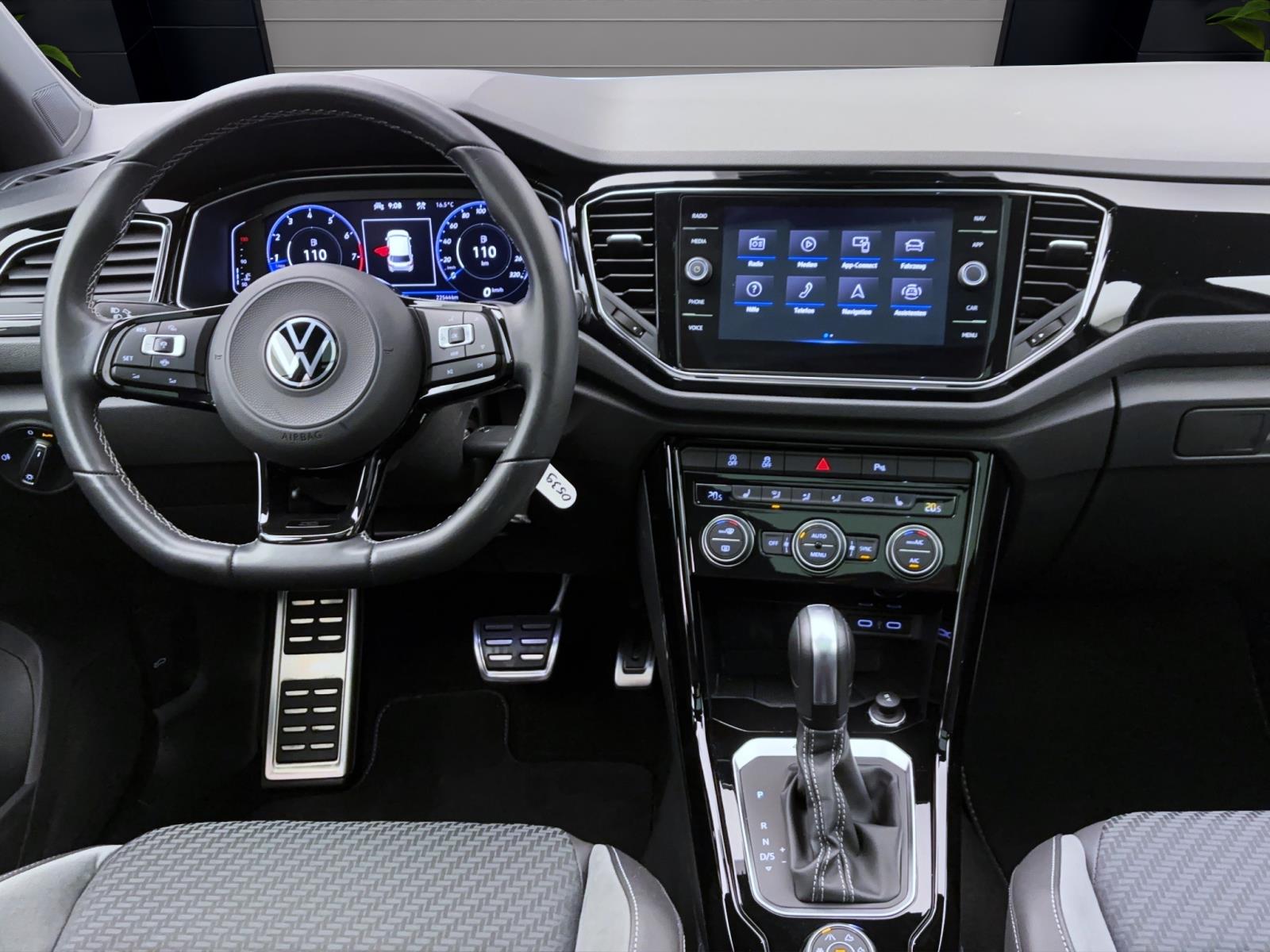 Volkswagen T-Roc 2.0 TSI DSG R 4MotionPano BlindSpot LED RearView