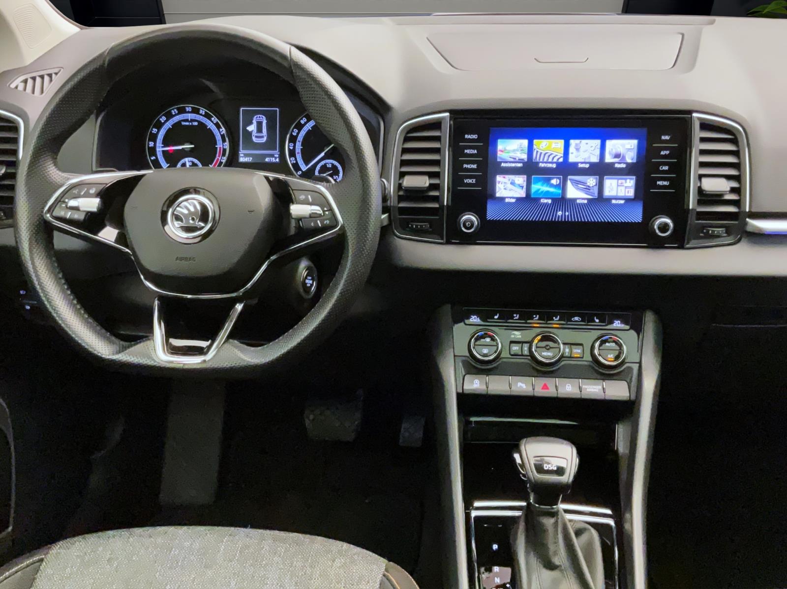 Skoda Karoq 2.0 TDI DSG Ambition Pano LED Sitzhzg