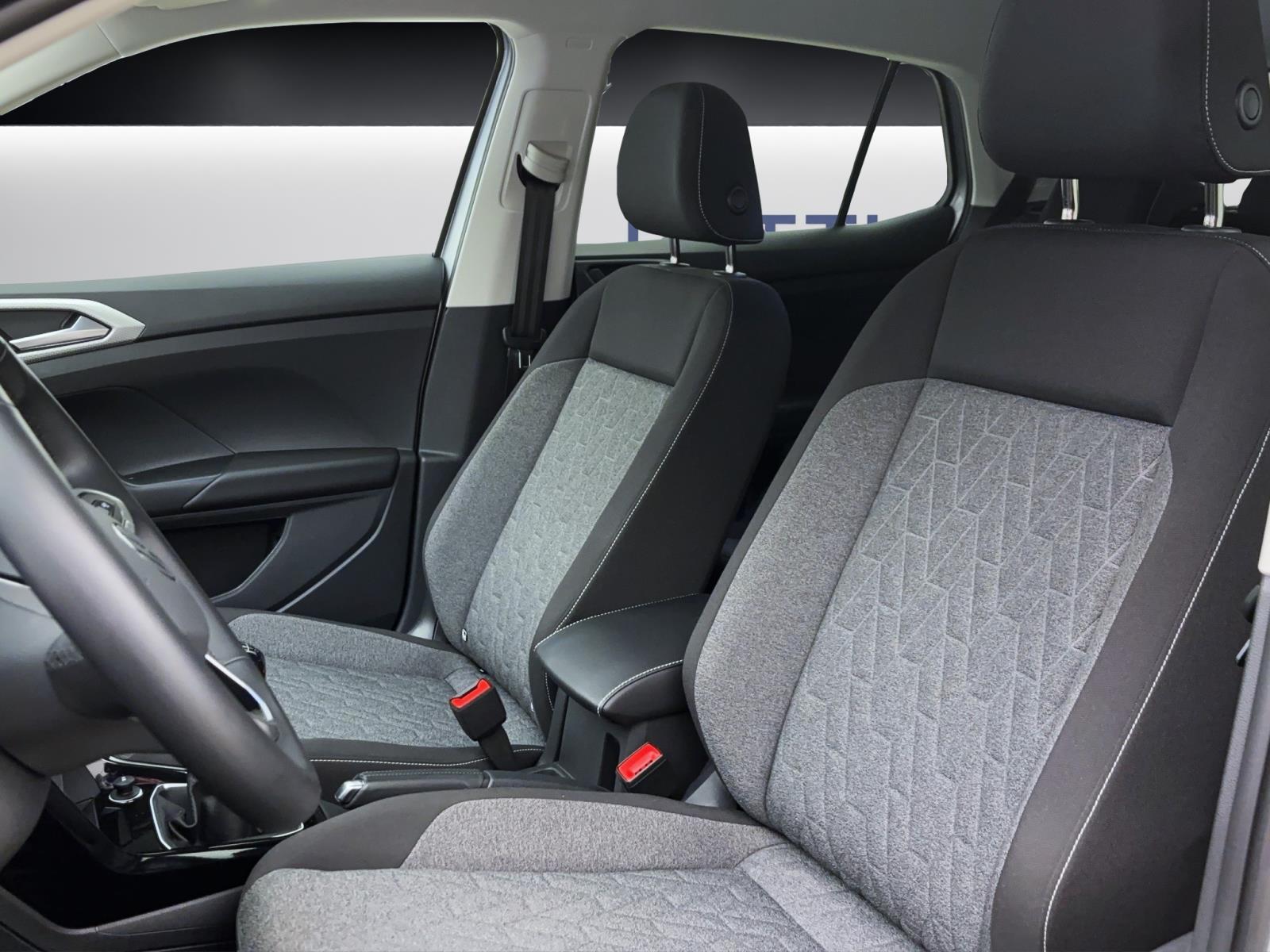 Volkswagen T-Cross 1.0 TSI MoveNavi ACC Sitzhzg ParkAssist
